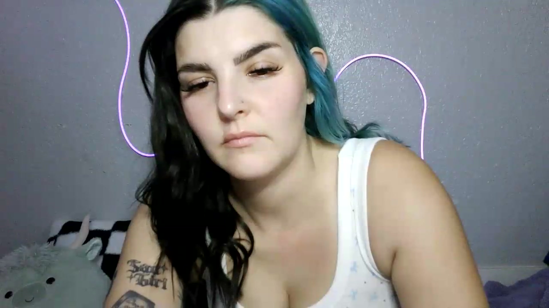 Gallery image thumbnail from Gothbaby_333x's myfreecams stream on, 08/20/2026, 19:08 image 10 of 20