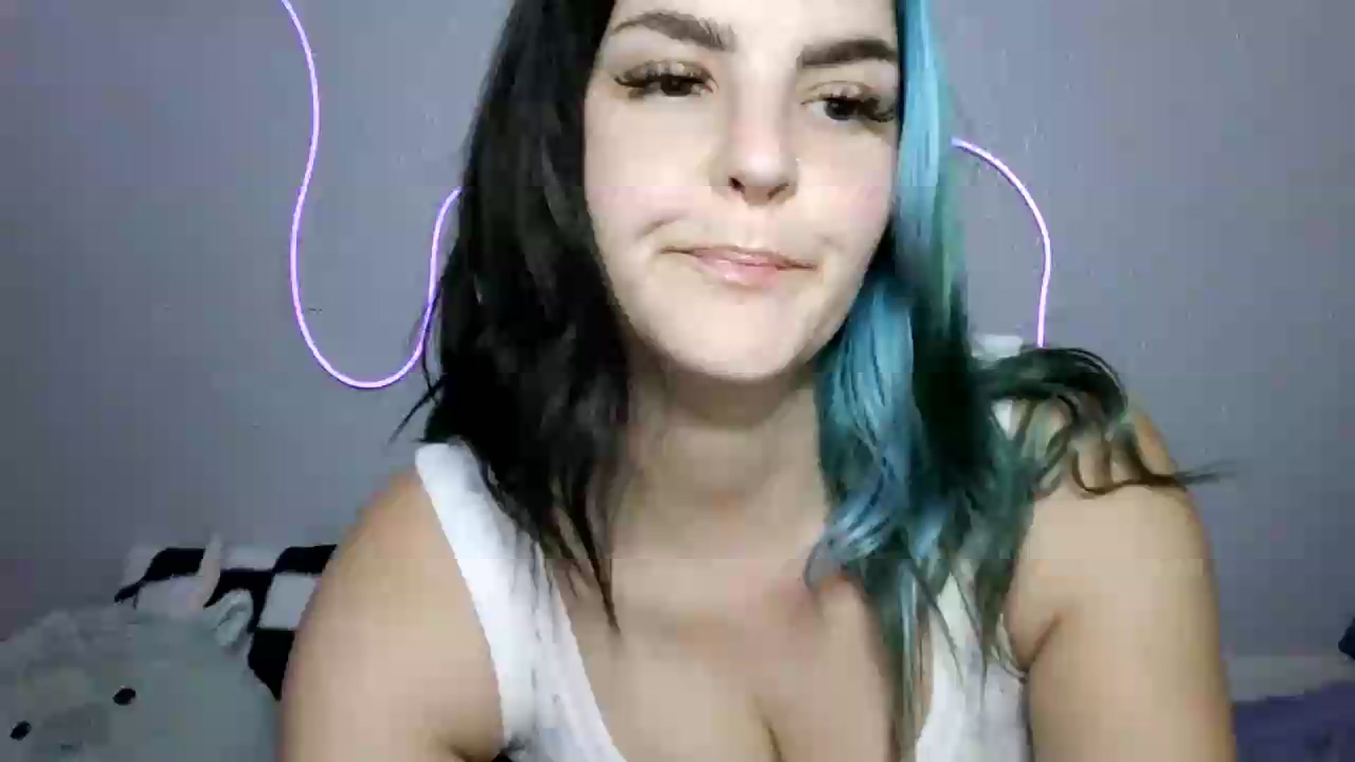 Gallery image thumbnail from Gothbaby_333x's myfreecams stream on, 08/20/2026, 19:08 image 13 of 20