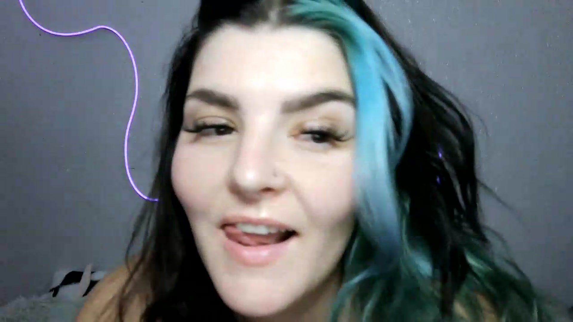 Gallery image thumbnail from Gothbaby_333x's myfreecams stream on, 08/20/2026, 20:40 image 7 of 20