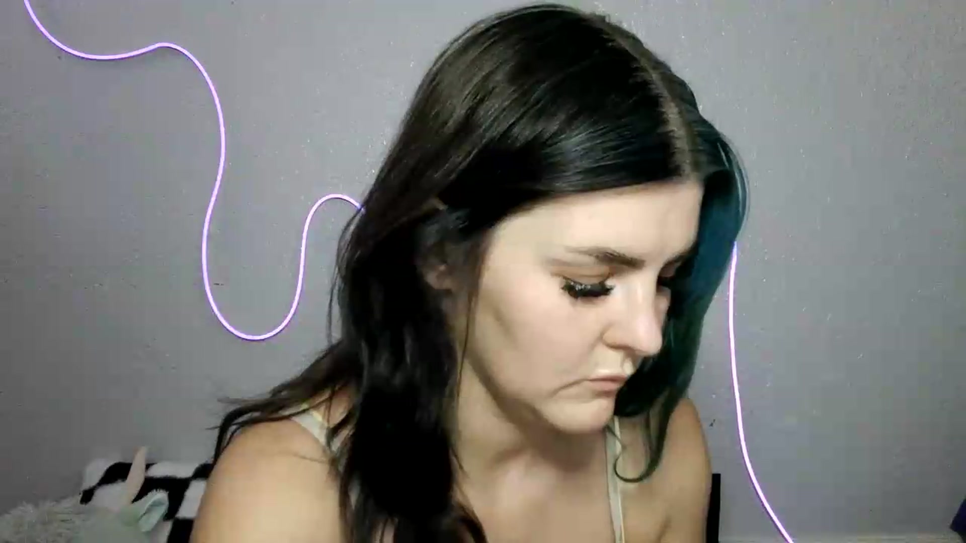 Gallery image thumbnail from Gothbaby_333x's myfreecams stream on, 08/20/2026, 20:40 image 15 of 20