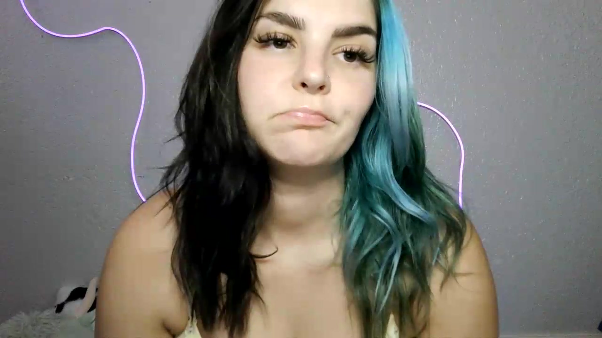 Gallery image thumbnail from Gothbaby_333x's myfreecams stream on, 08/20/2026, 20:40 image 10 of 20