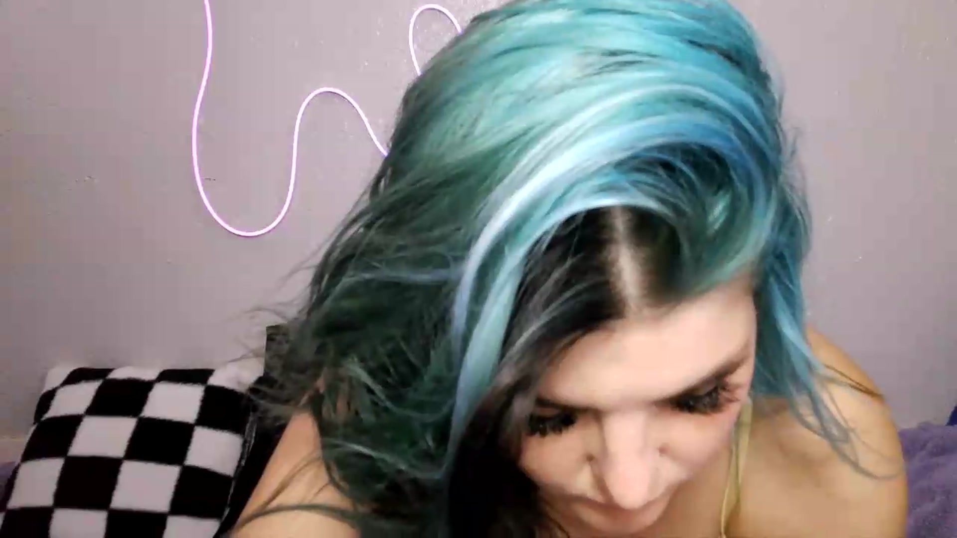 Gallery image thumbnail from Gothbaby_333x's myfreecams stream on, 08/20/2026, 21:24 image 14 of 20