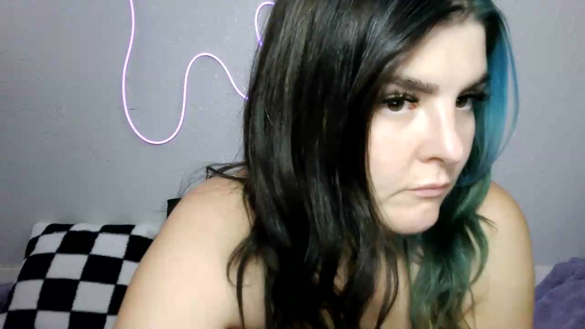Gallery image thumbnail from Gothbaby_333x's myfreecams stream on, 08/20/2026, 21:24 image 5 of 20