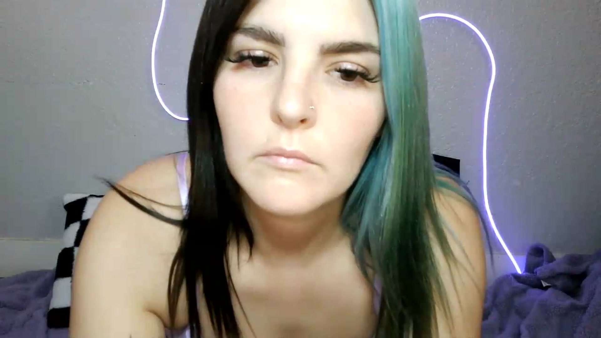 Gallery image thumbnail from Gothbaby_333x's myfreecams stream on, 08/21/2026, 19:36 image 20 of 20
