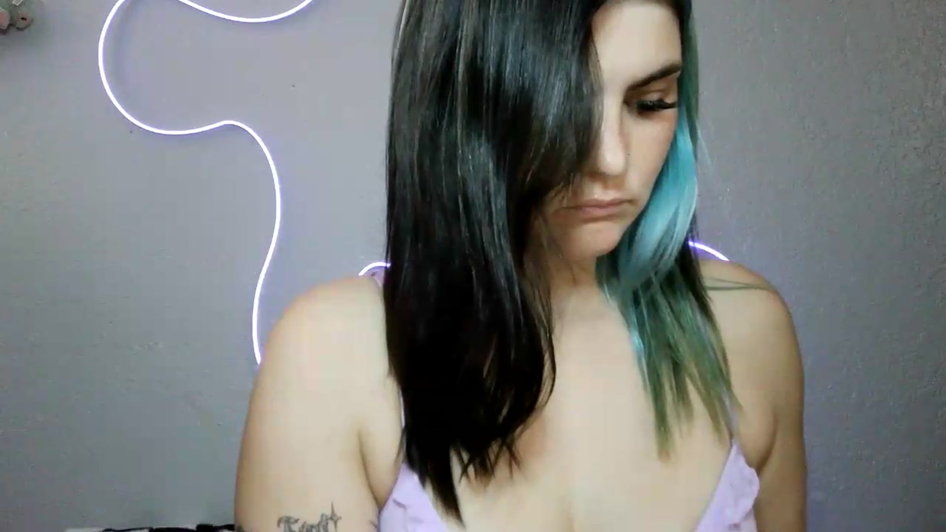 Gallery image thumbnail from Gothbaby_333x's myfreecams stream on, 08/21/2026, 21:04 image 13 of 20
