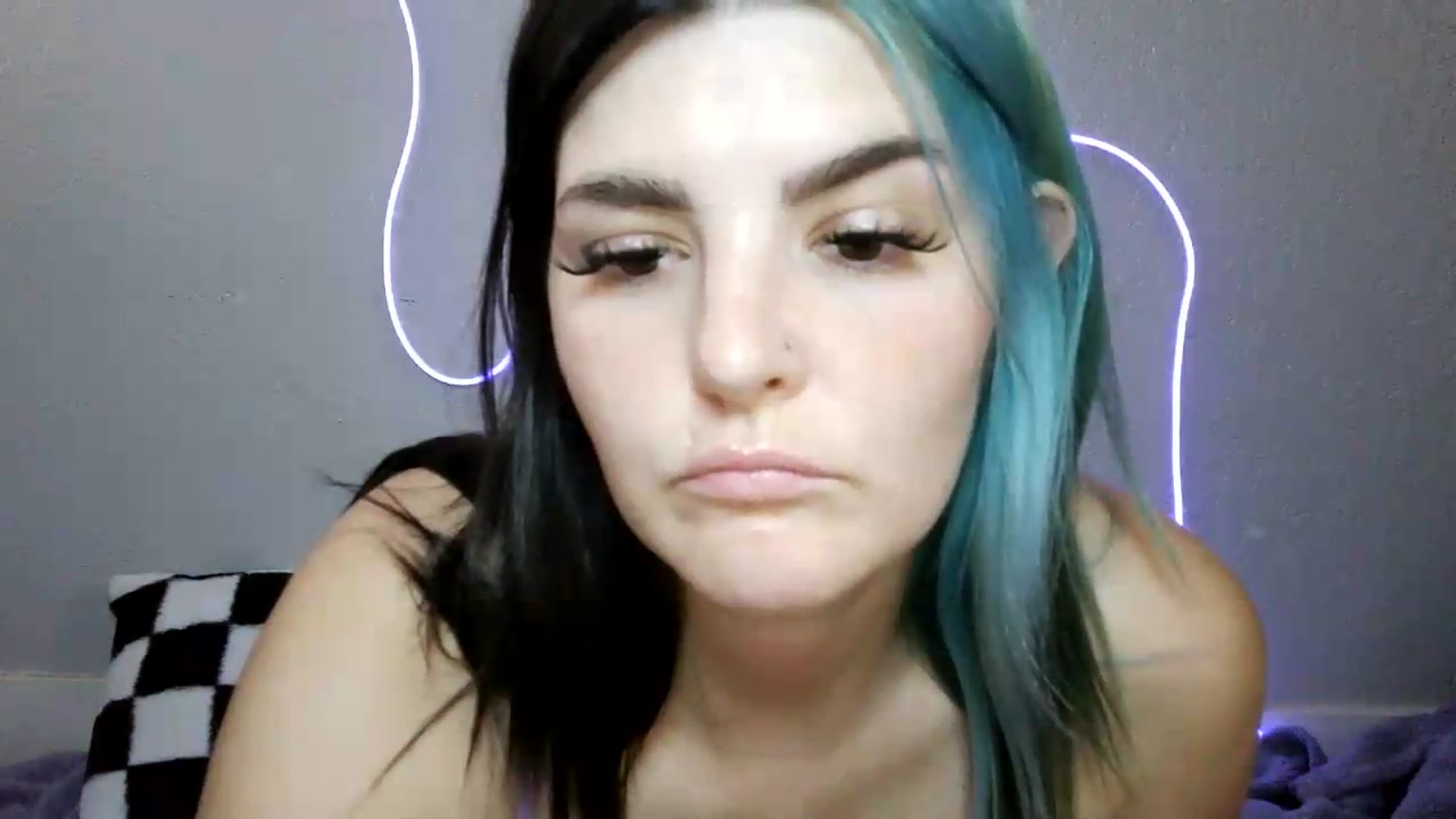 Gallery image thumbnail from Gothbaby_333x's myfreecams stream on, 08/21/2026, 21:04 image 19 of 20
