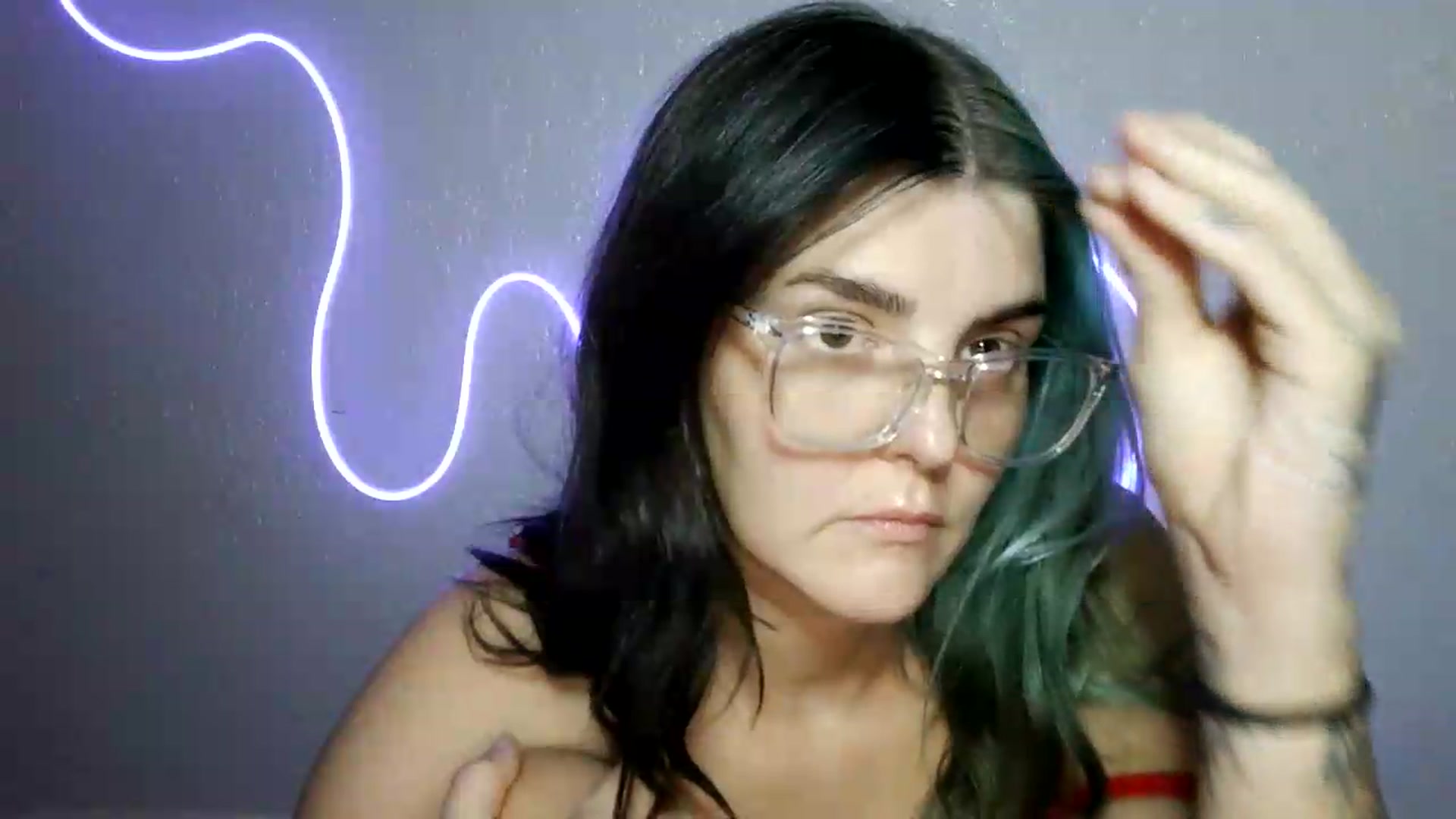 Gallery image thumbnail from Gothbaby_333x's myfreecams stream on, 08/28/2026, 06:11 image 18 of 20