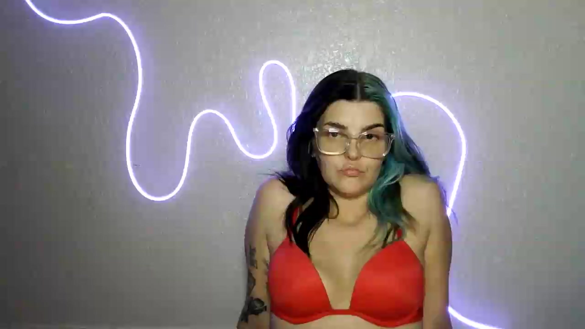 Gallery image thumbnail from Gothbaby_333x's myfreecams stream on, 08/28/2026, 06:11 image 10 of 20