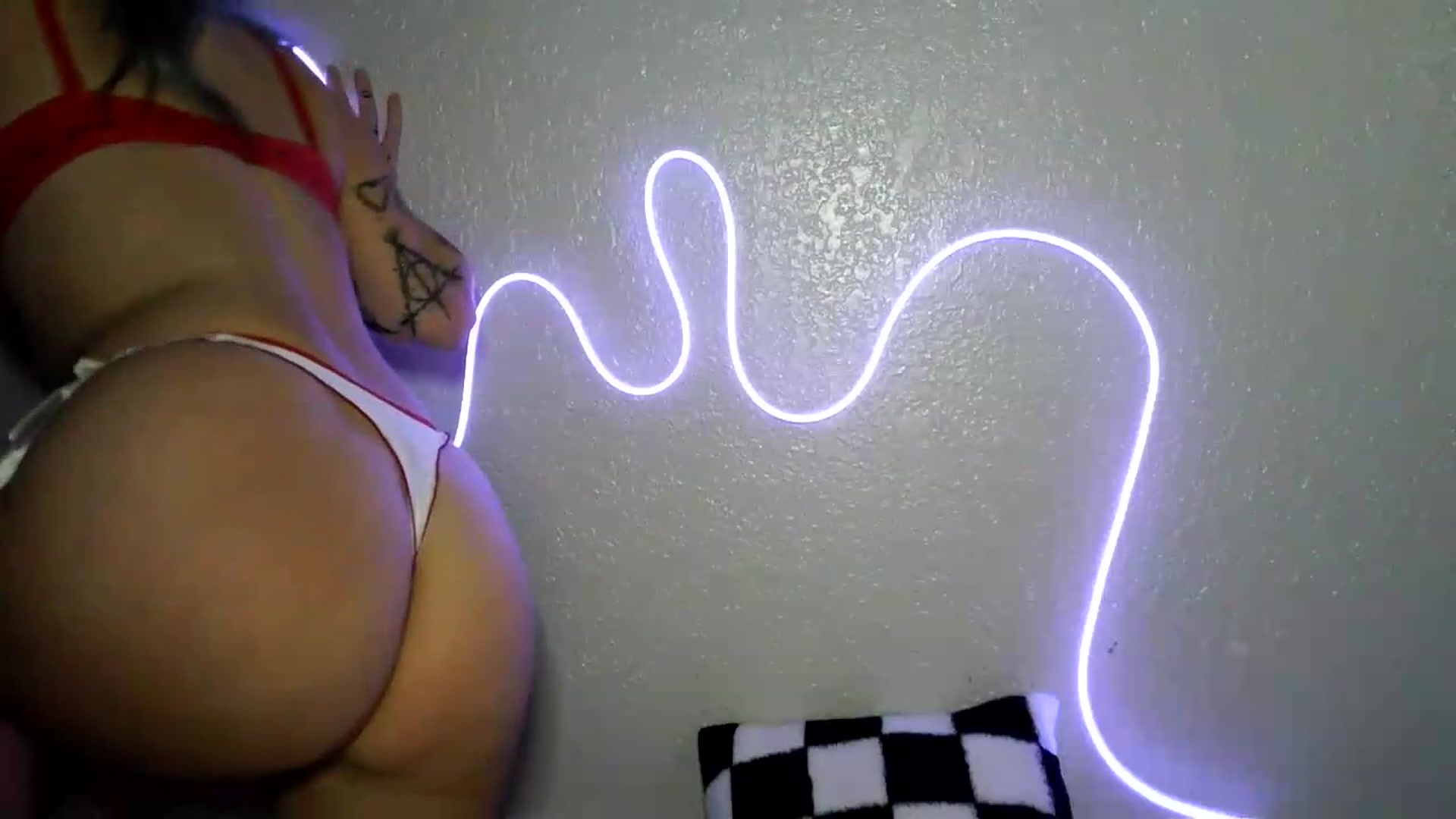 Gallery image thumbnail from Gothbaby_333x's myfreecams stream on, 08/28/2026, 06:11 image 13 of 20