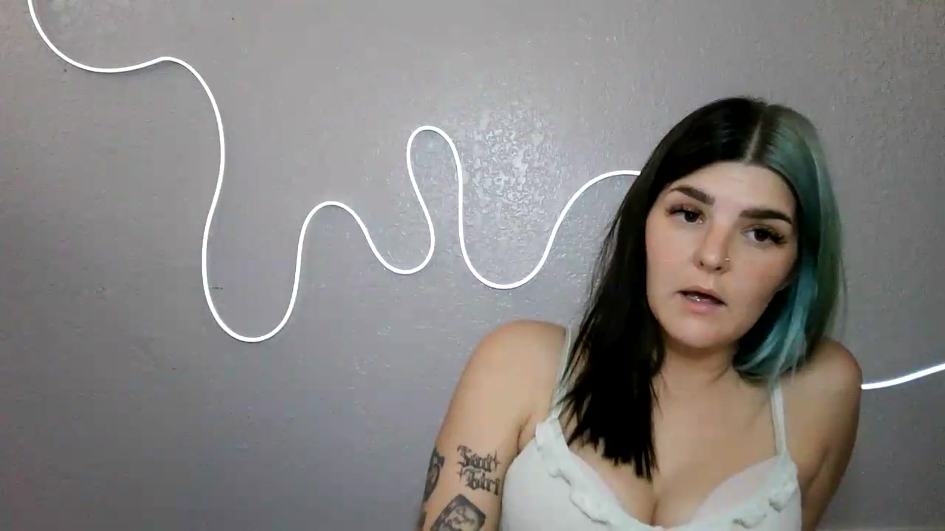 Gallery image thumbnail from Gothbaby_333x's myfreecams stream on, 08/31/2026, 20:17 image 20 of 20