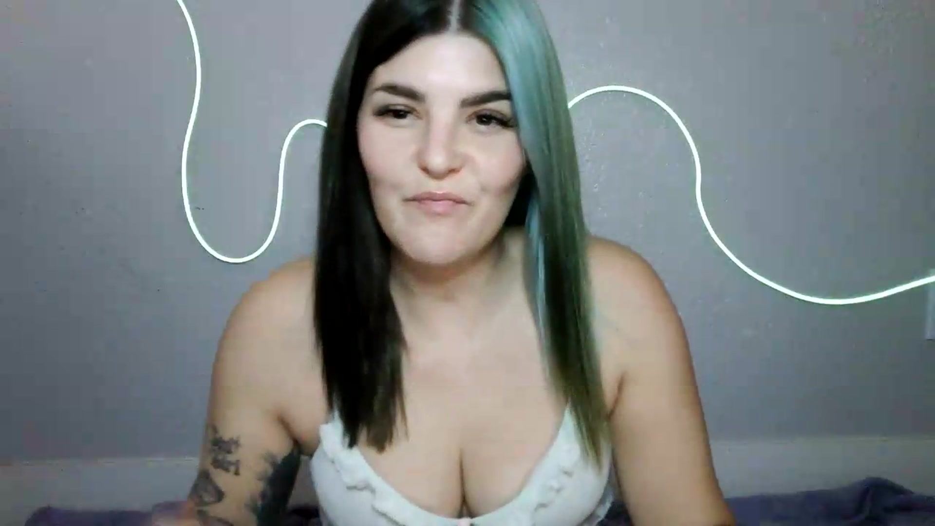 Gallery image thumbnail from Gothbaby_333x's myfreecams stream on, 08/31/2026, 20:17 image 12 of 20