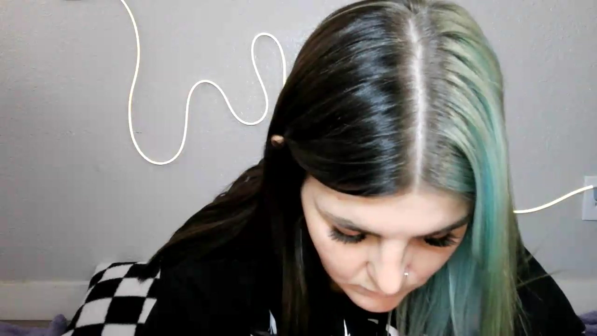 Gallery image thumbnail from Gothbaby_333x's myfreecams stream on, 09/03/2026, 20:50 image 5 of 20