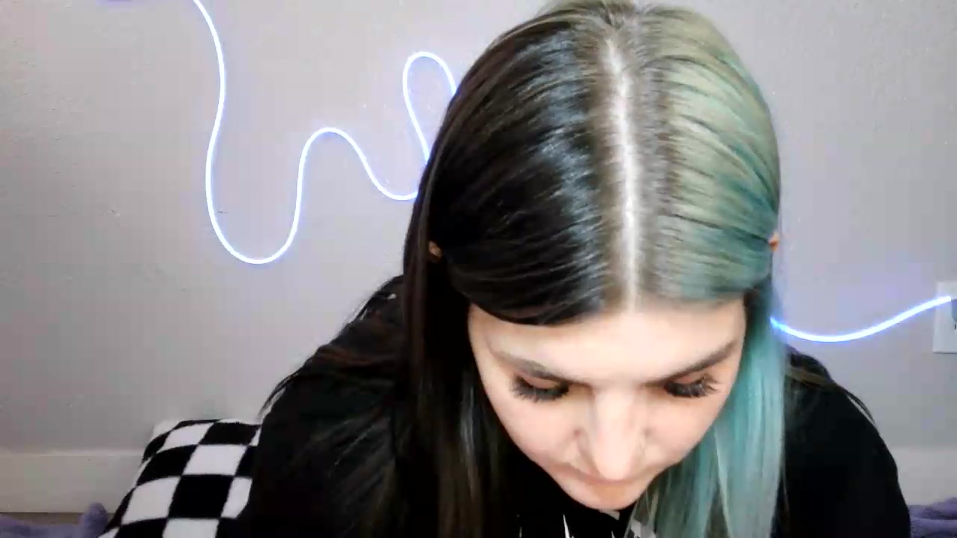 Gallery image thumbnail from Gothbaby_333x's myfreecams stream on, 09/03/2026, 20:50 image 6 of 20