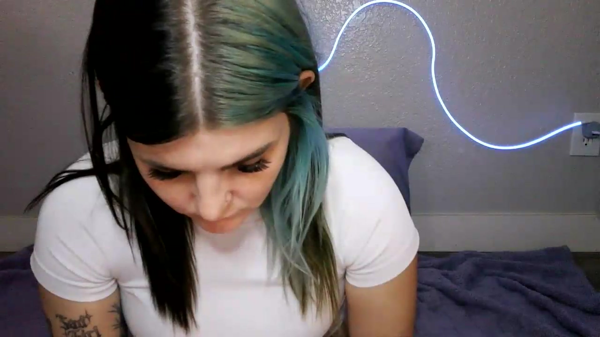 Gallery image thumbnail from Gothbaby_333x's myfreecams stream on, 09/04/2026, 19:27 image 12 of 20