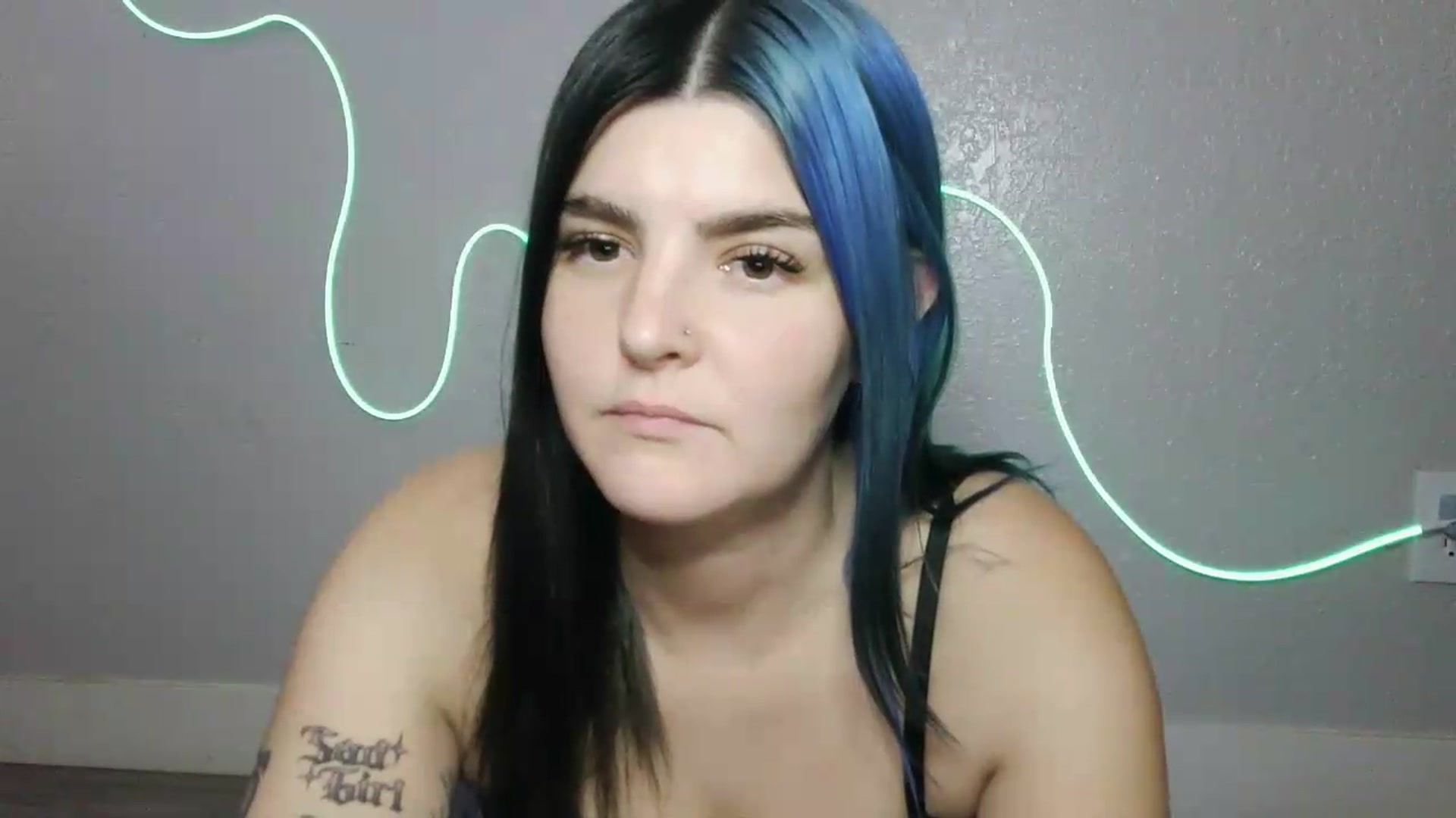 Gallery image thumbnail from Gothbaby_333x's myfreecams stream on, 09/09/2026, 21:11 image 3 of 20
