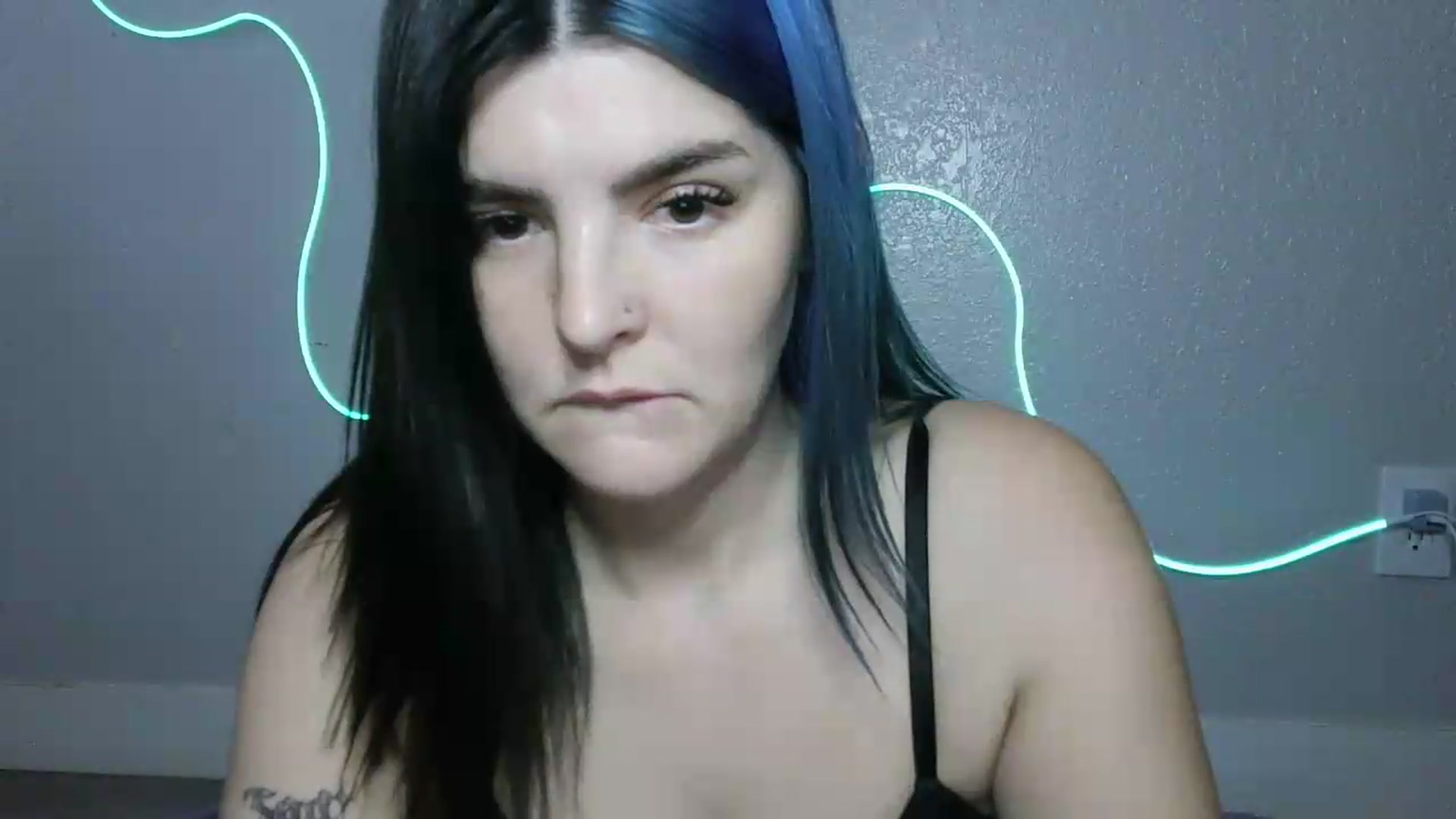 Gallery image thumbnail from Gothbaby_333x's myfreecams stream on, 09/09/2026, 21:11 image 13 of 20