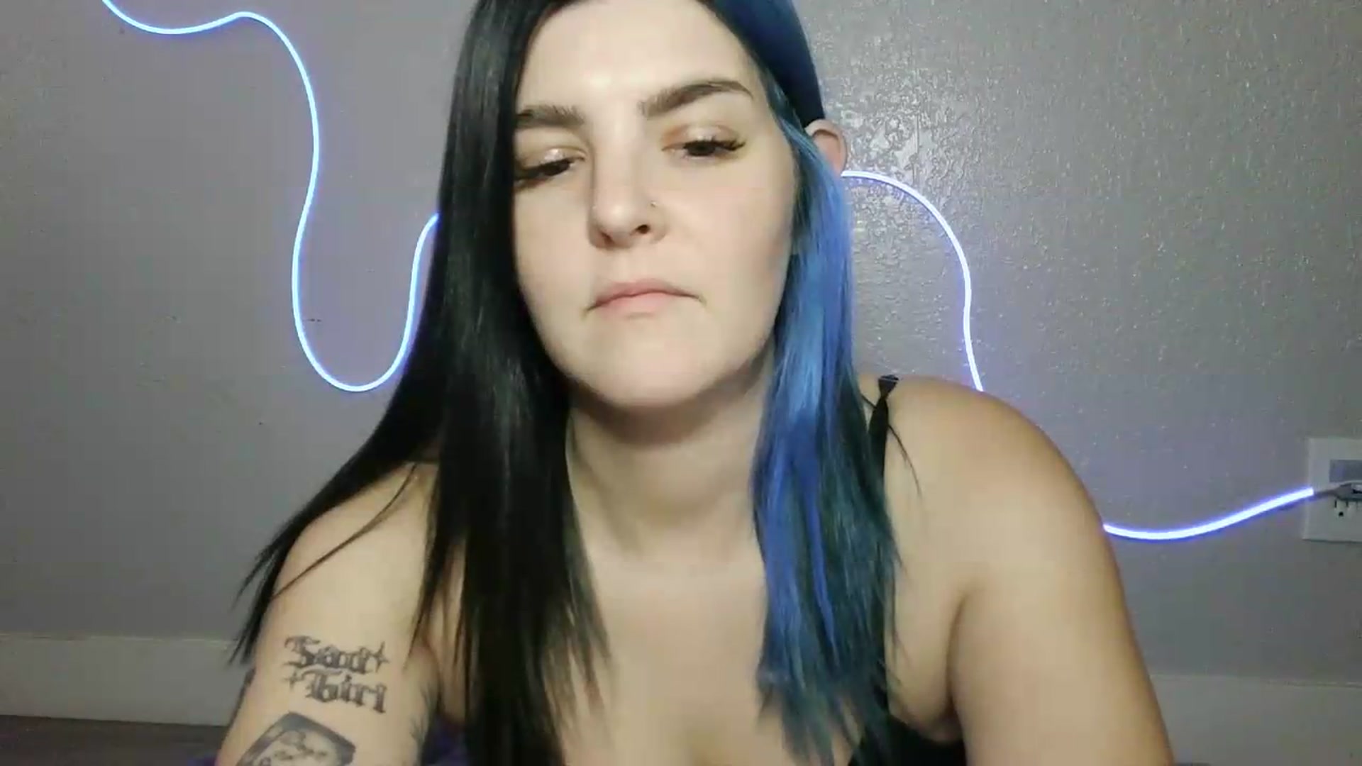Gallery image thumbnail from Gothbaby_333x's myfreecams stream on, 09/09/2026, 21:11 image 5 of 20