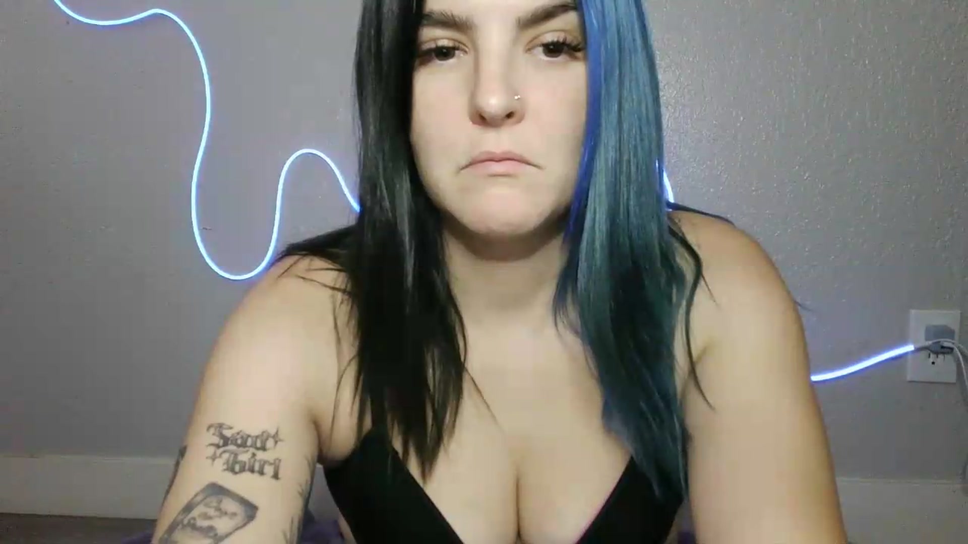 Gallery image thumbnail from Gothbaby_333x's myfreecams stream on, 09/09/2026, 21:11 image 19 of 20