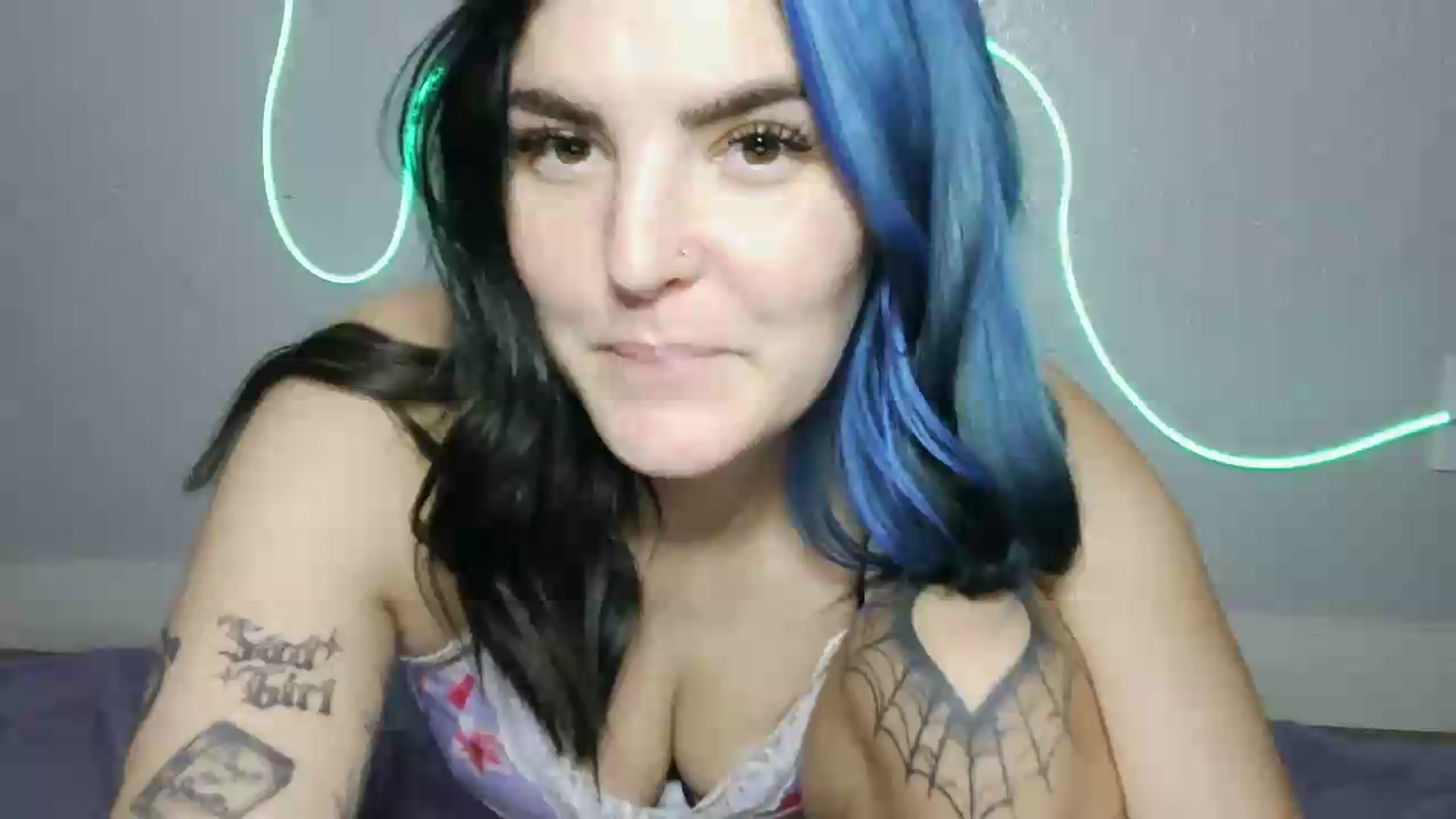 Gallery image thumbnail from Gothbaby_333x's myfreecams stream on, 09/10/2026, 18:59 image 10 of 20