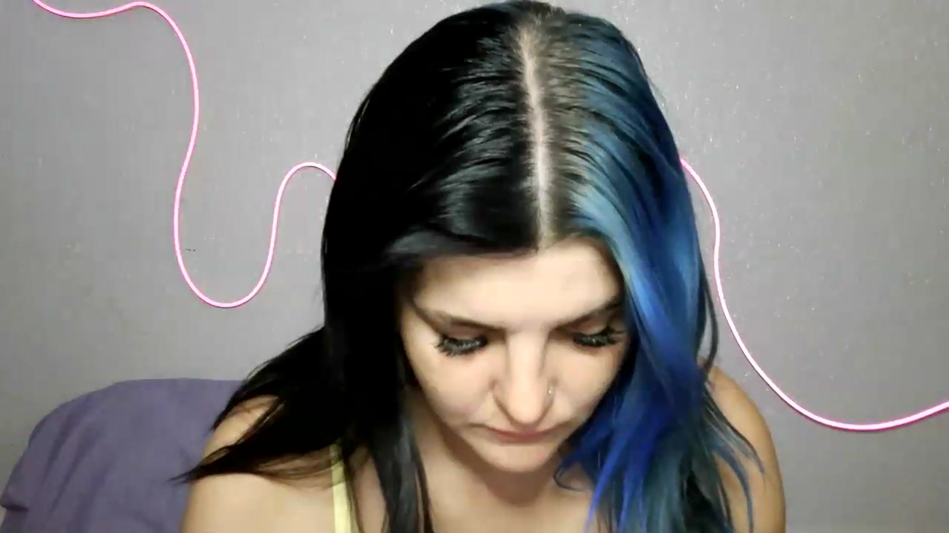 Gallery image thumbnail from Gothbaby_333x's myfreecams stream on, 09/11/2026, 18:04 image 14 of 20