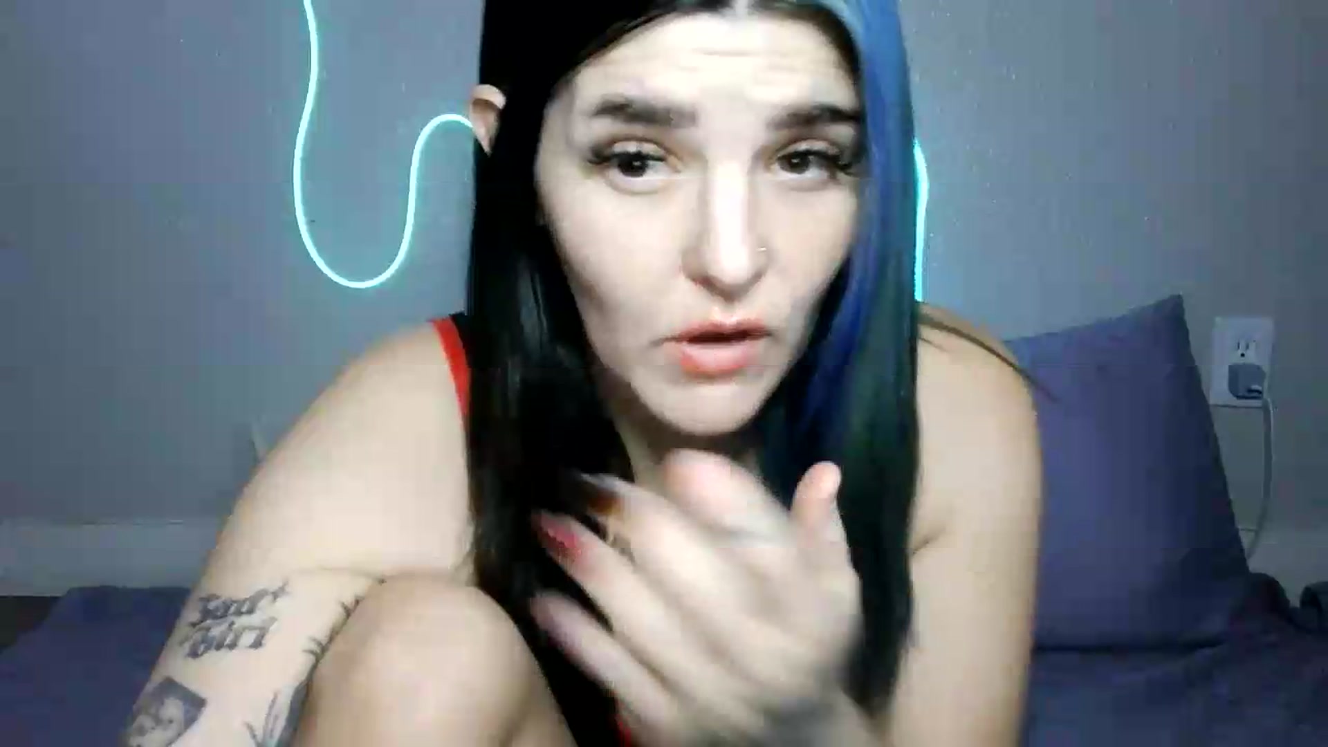 Gallery image thumbnail from Gothbaby_333x's myfreecams stream on, 09/14/2026, 17:47 image 10 of 20