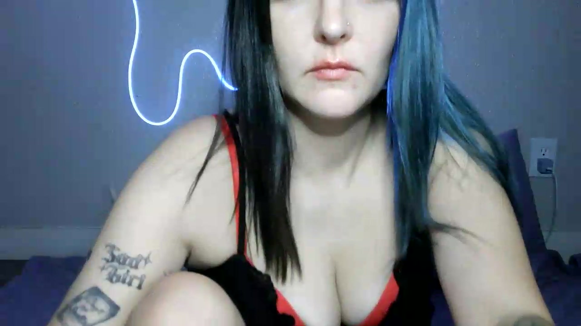 Gallery image thumbnail from Gothbaby_333x's myfreecams stream on, 09/14/2026, 17:47 image 15 of 20