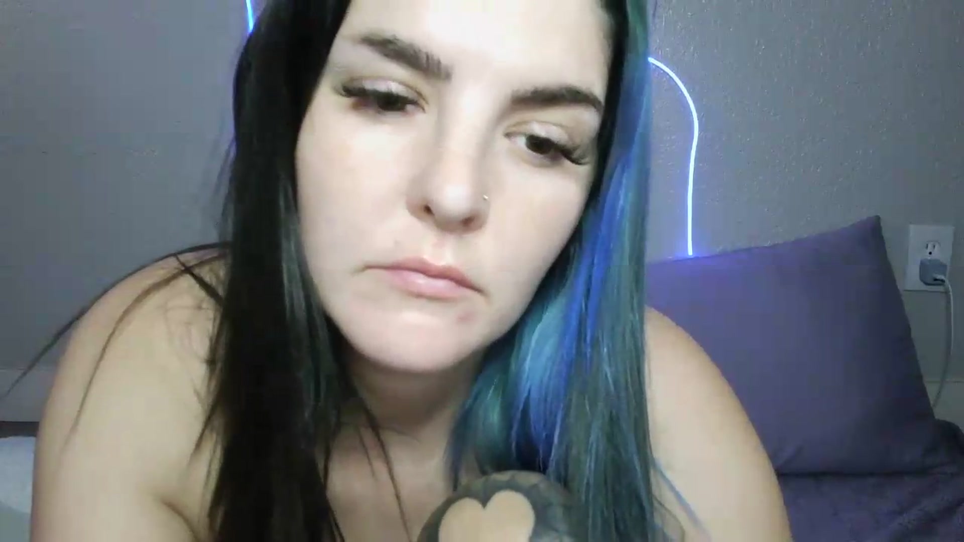 Gallery image thumbnail from Gothbaby_333x's myfreecams stream on, 09/14/2026, 21:57 image 19 of 20