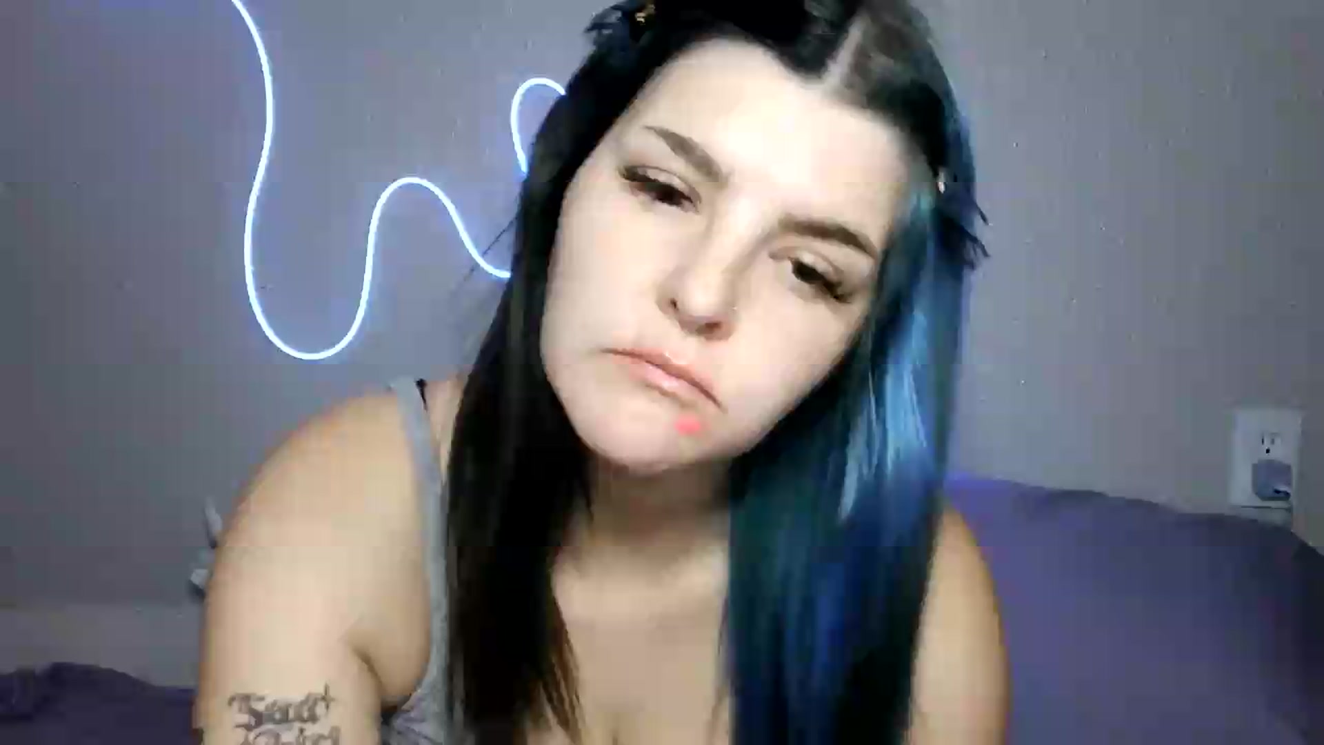 Gallery image thumbnail from Gothbaby_333x's myfreecams stream on, 09/15/2026, 16:59 image 15 of 20