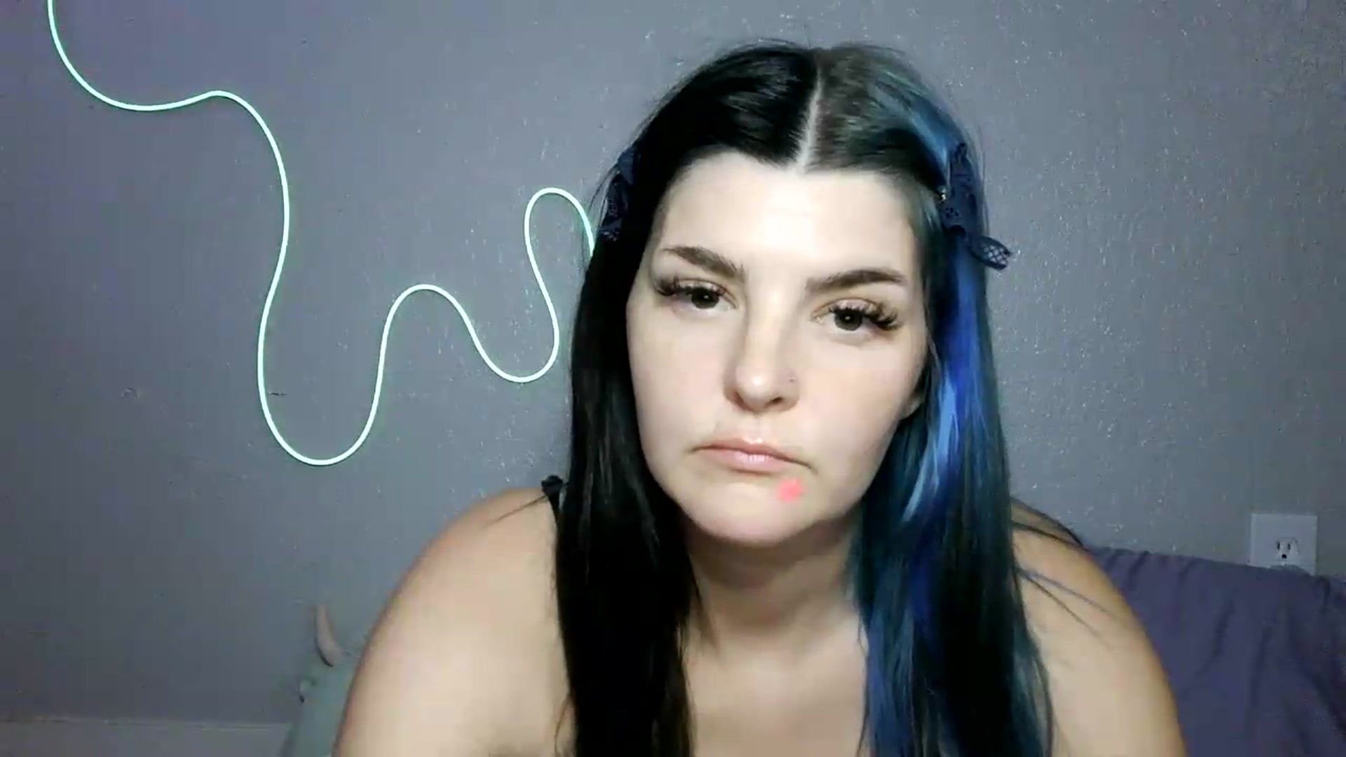 Gallery image thumbnail from Gothbaby_333x's myfreecams stream on, 09/15/2026, 18:39 image 19 of 20