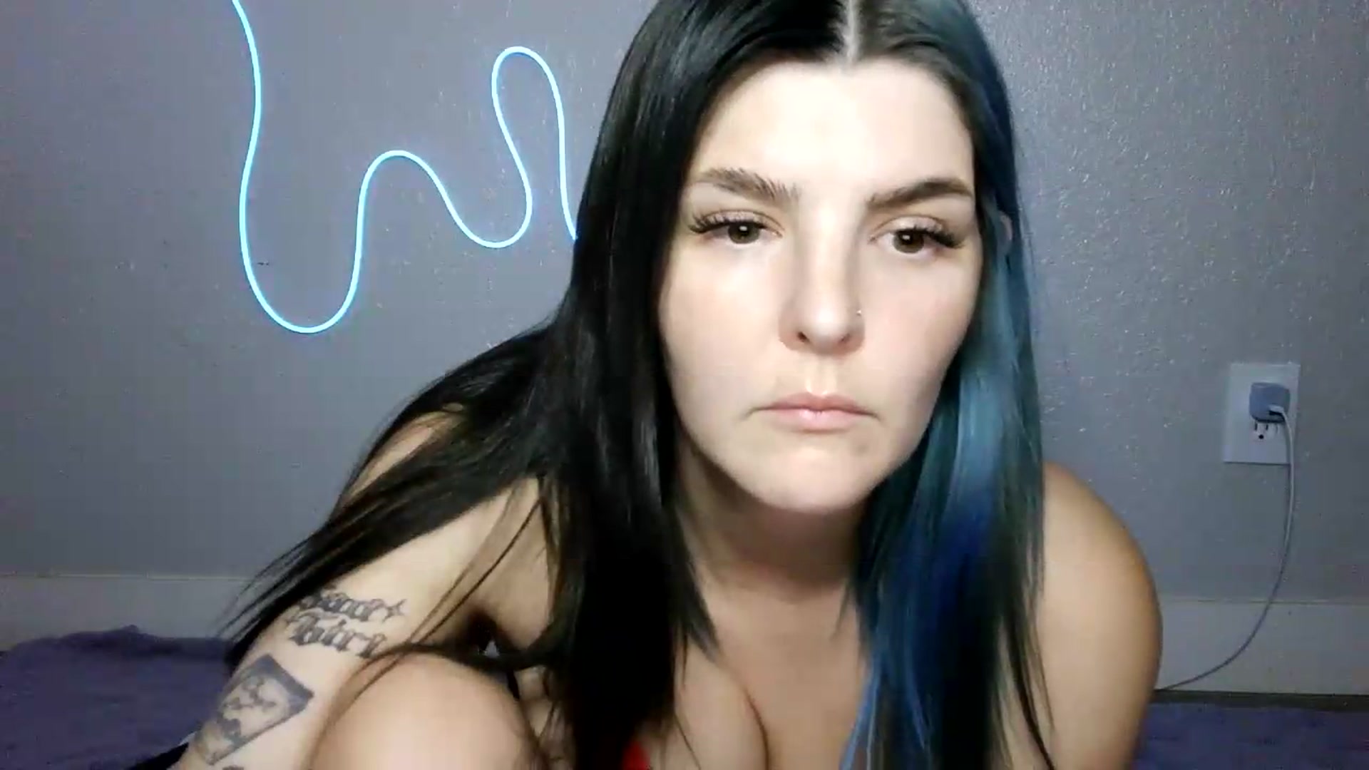Gallery image thumbnail from Gothbaby_333x's myfreecams stream on, 09/18/2026, 18:45 image 16 of 20