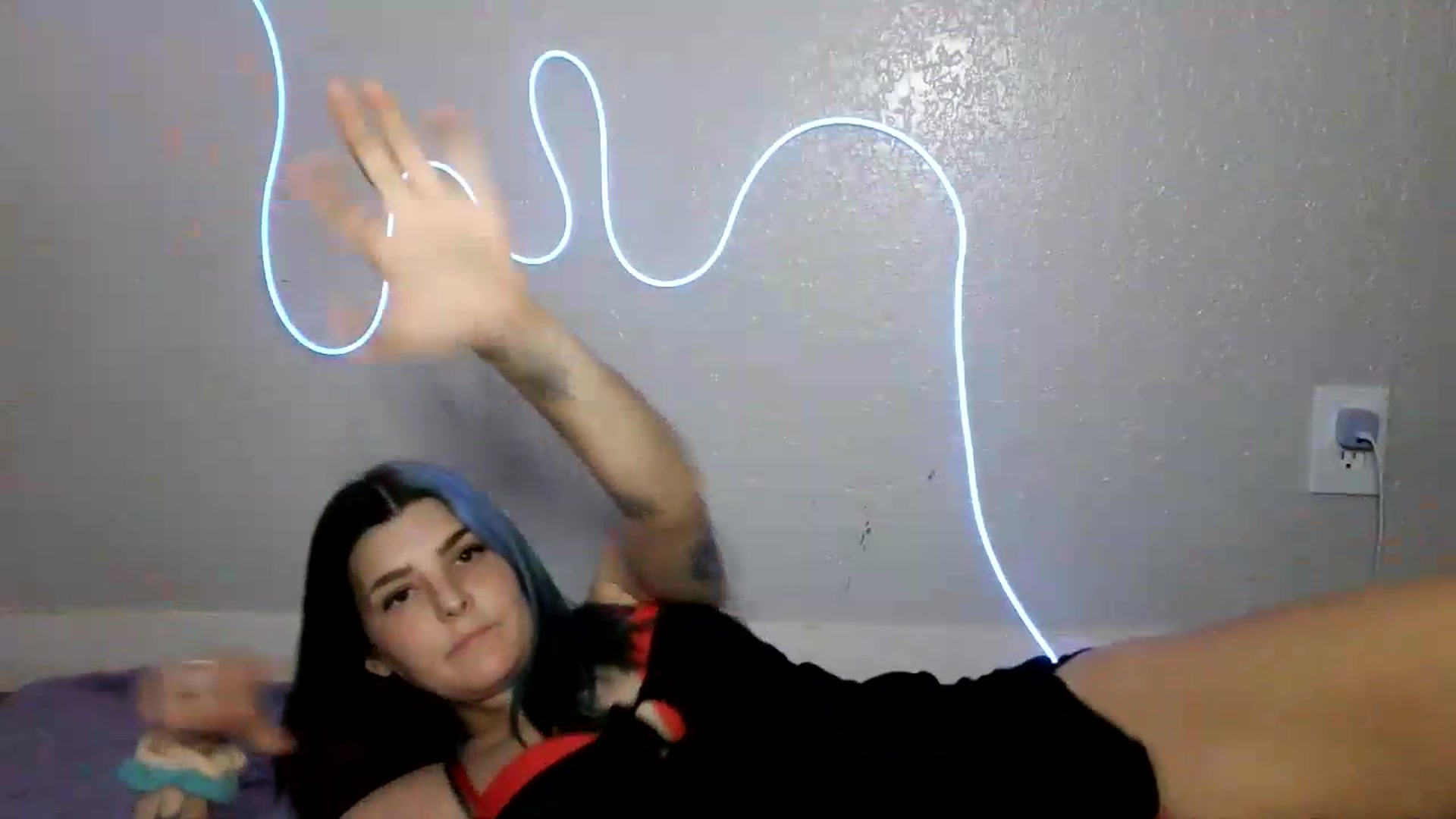 Gallery image thumbnail from Gothbaby_333x's myfreecams stream on, 09/18/2026, 19:39 image 14 of 20