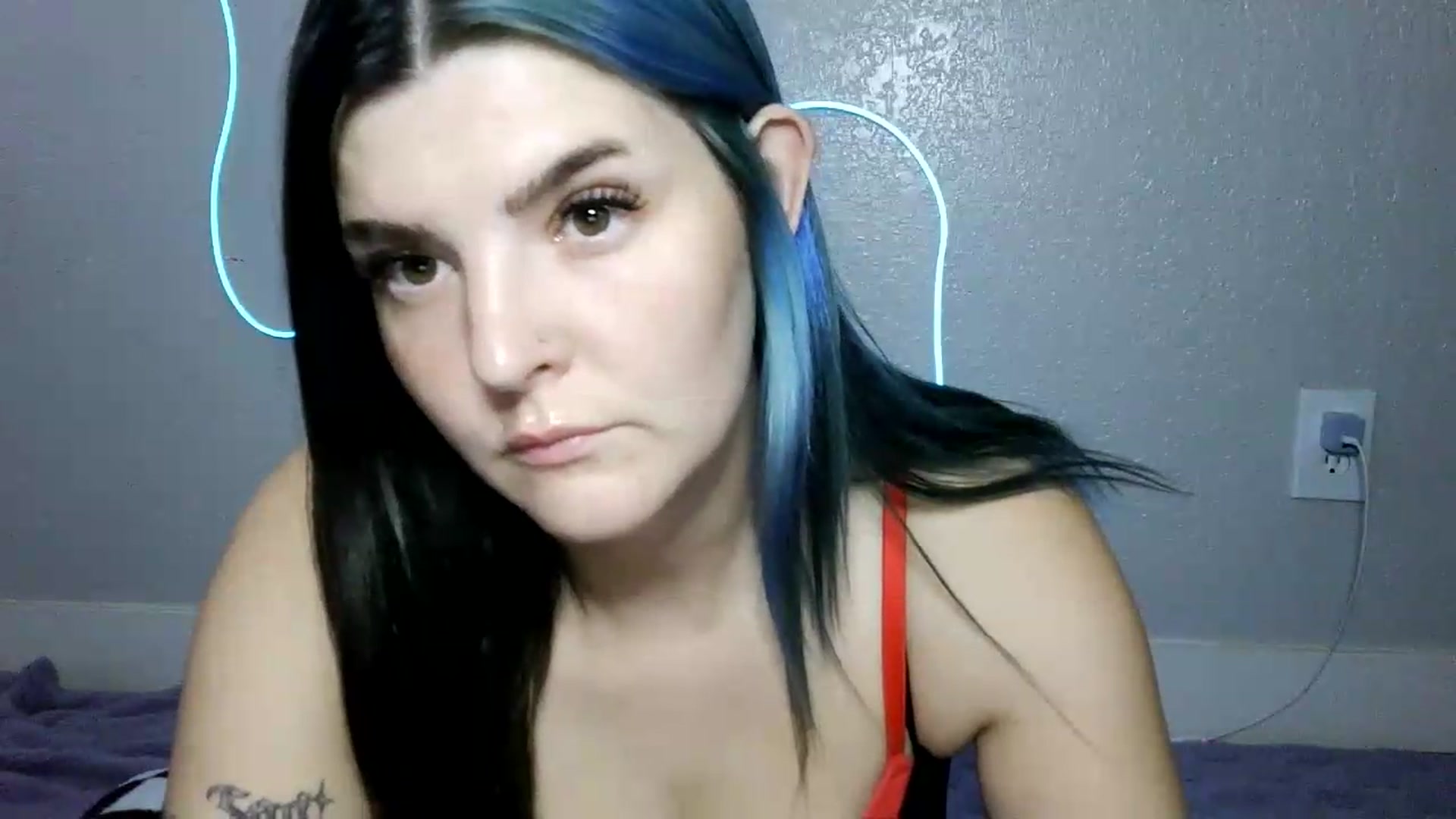 Gallery image thumbnail from Gothbaby_333x's myfreecams stream on, 09/18/2026, 21:22 image 13 of 20