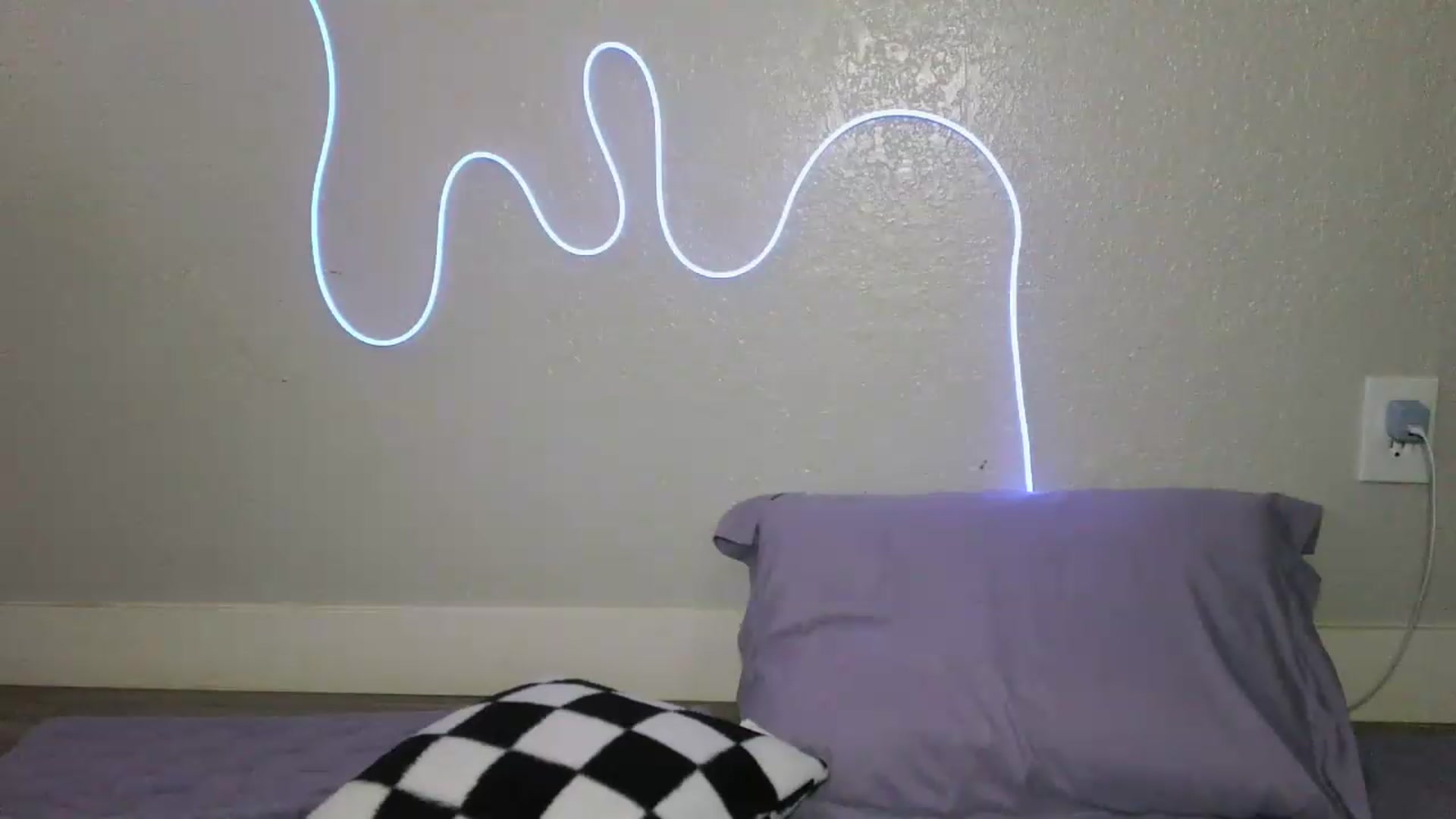 Gallery image thumbnail from Gothbaby_333x's myfreecams stream on, 09/22/2026, 21:56 image 18 of 20