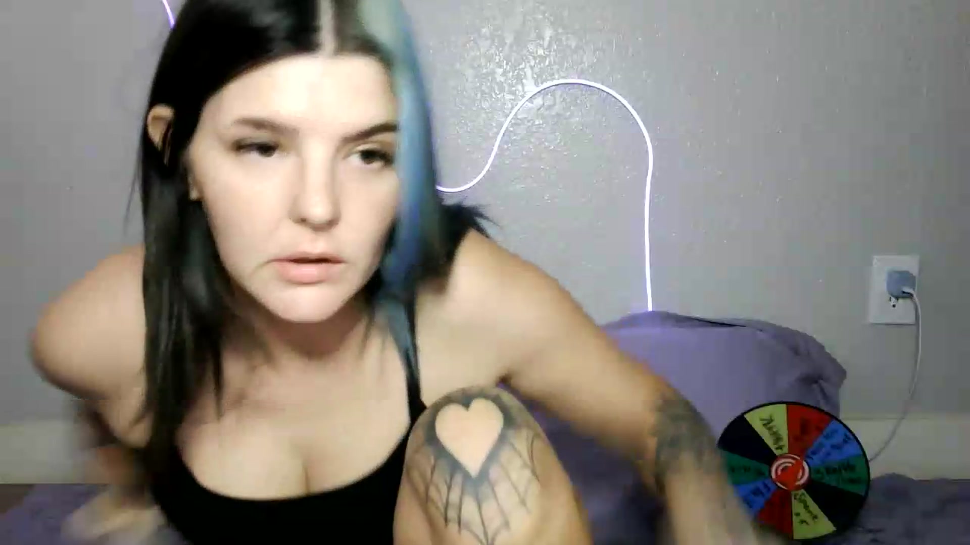 Gallery image thumbnail from Gothbaby_333x's myfreecams stream on, 09/23/2026, 21:30 image 17 of 20