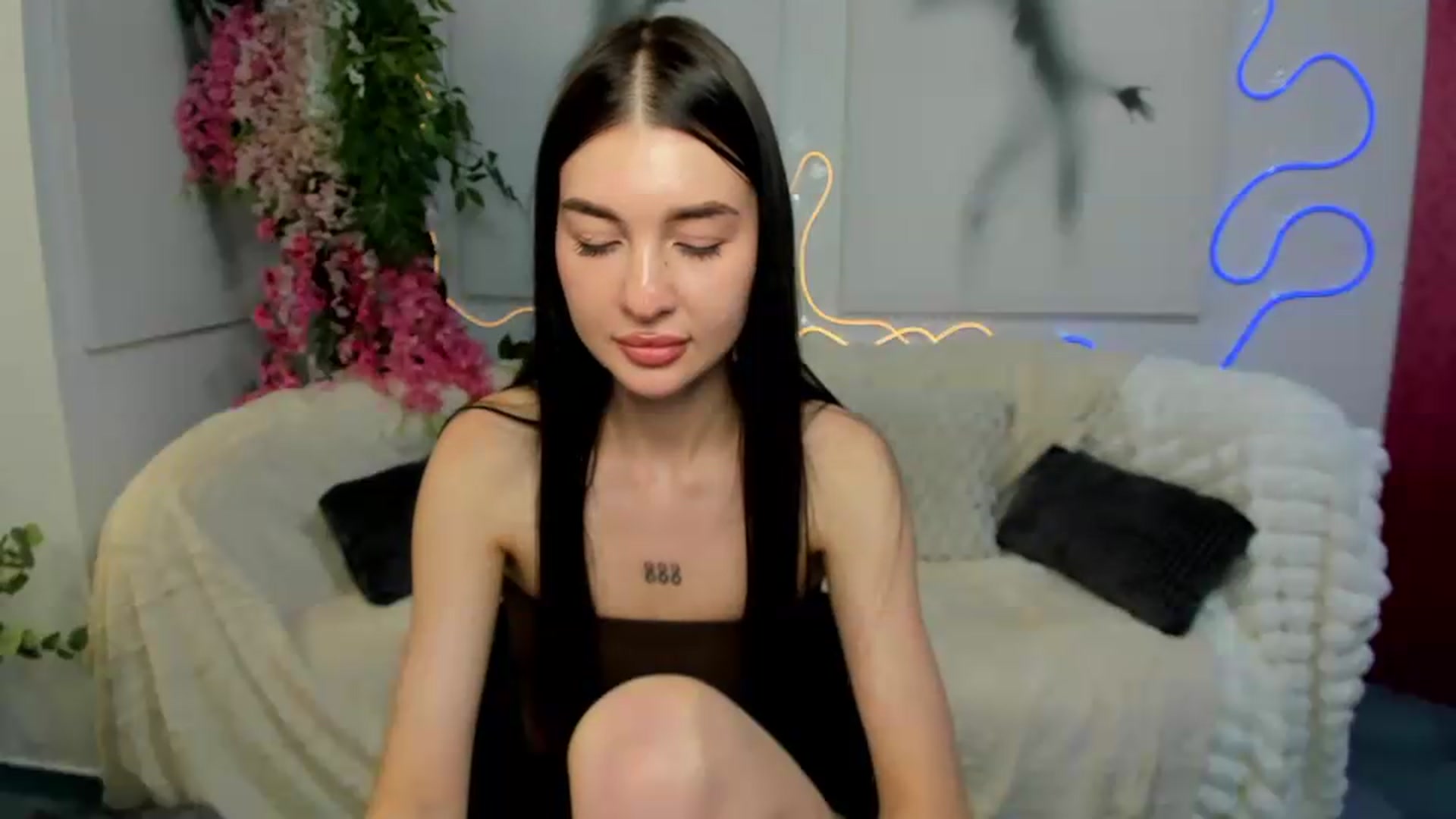 Gallery image thumbnail from GraceBennet's myfreecams stream on, 06/03/2026, 10:39 image 5 of 20