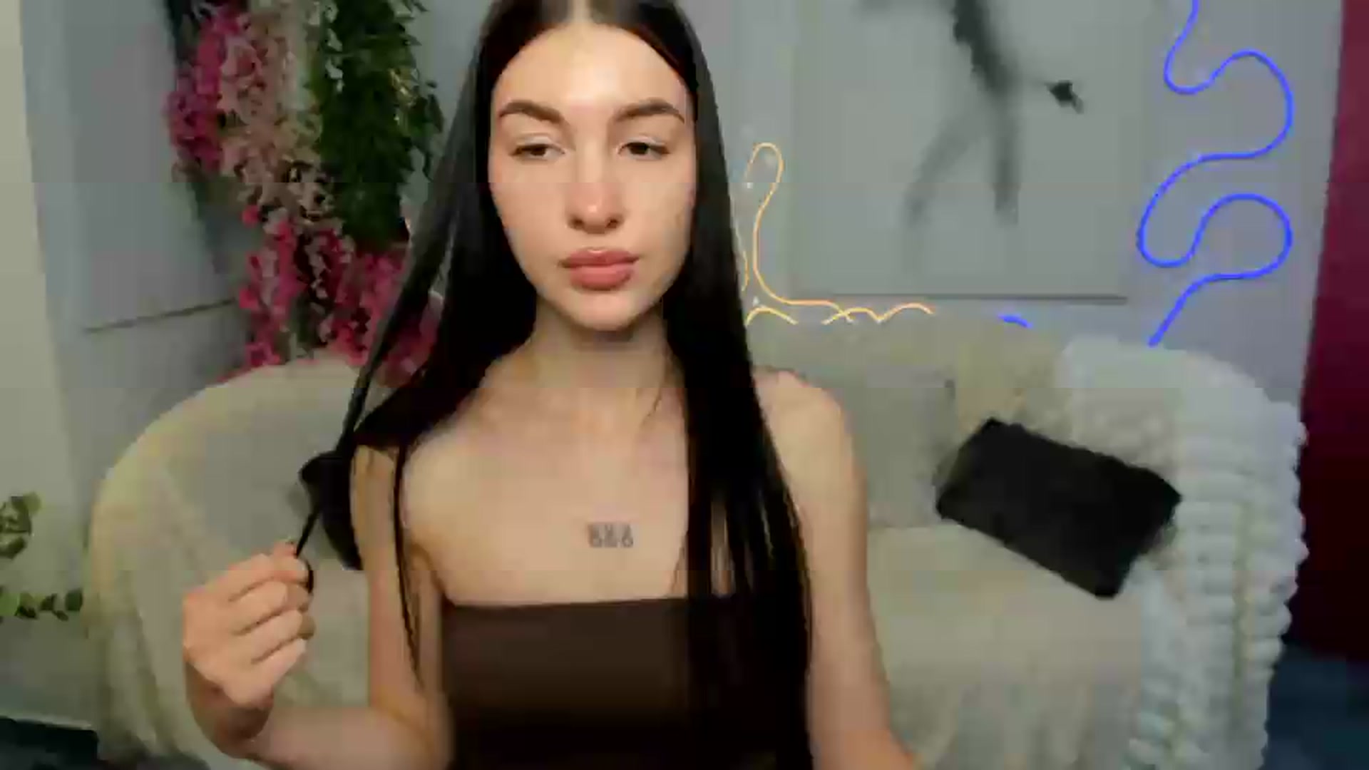 Gallery image thumbnail from GraceBennet's myfreecams stream on, 06/03/2026, 10:39 image 18 of 20