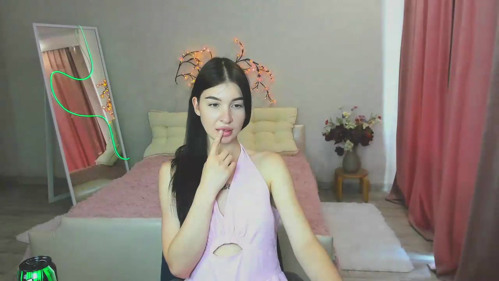 Gallery image thumbnail from GraceBennet's myfreecams stream on, 06/11/2026, 11:11 image 12 of 20
