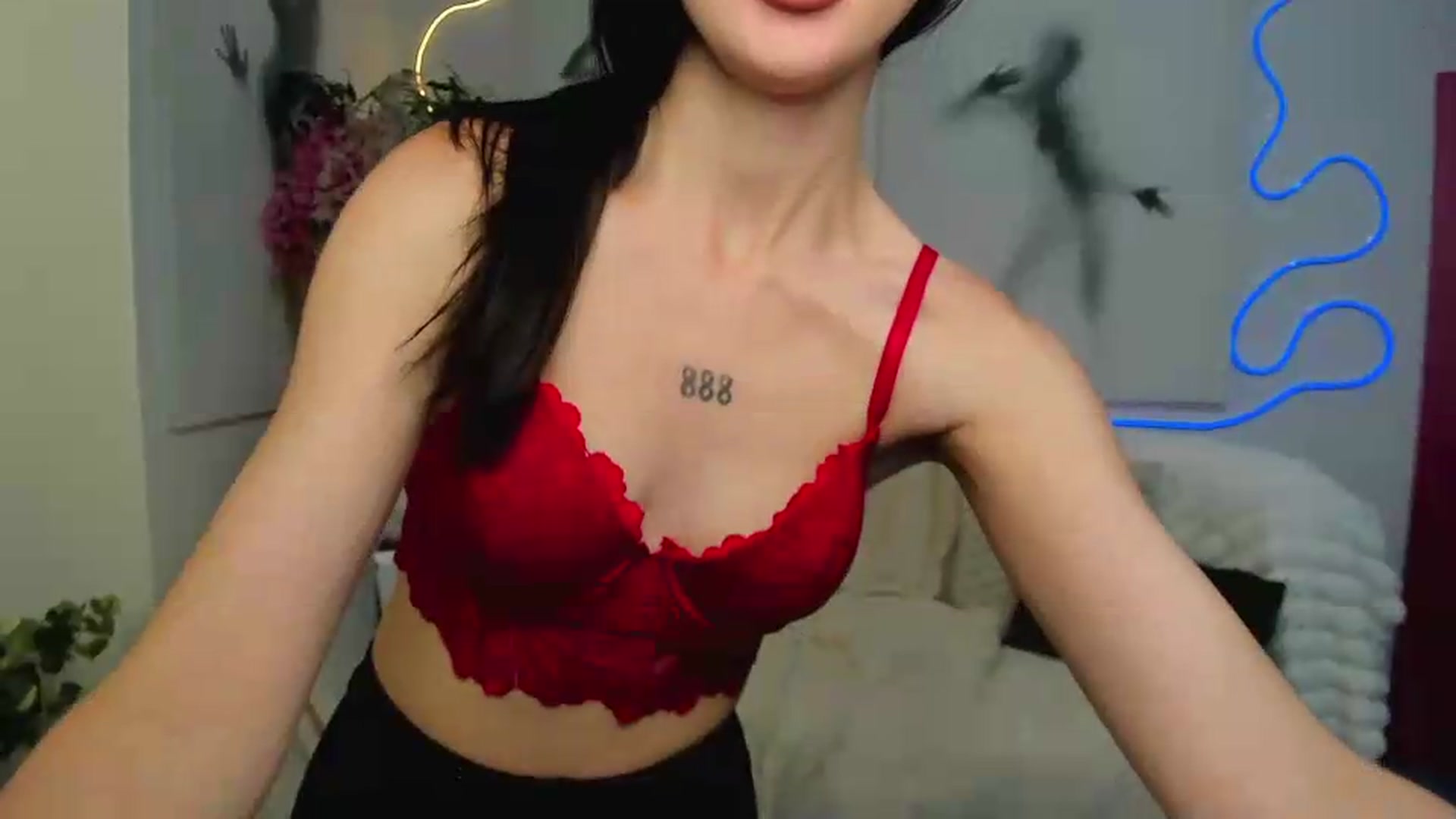 Gallery image thumbnail from GraceBennet's myfreecams stream on, 06/13/2026, 11:03 image 6 of 20