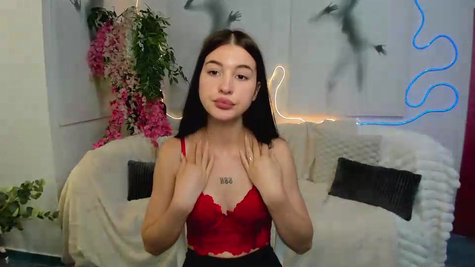 Gallery image thumbnail from GraceBennet's myfreecams stream on, 06/13/2026, 11:03 image 11 of 20