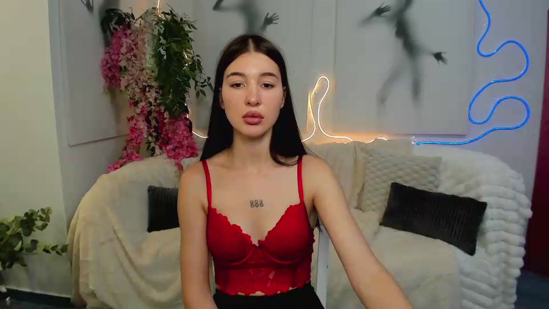 Gallery image thumbnail from GraceBennet's myfreecams stream on, 06/13/2026, 11:03 image 12 of 20