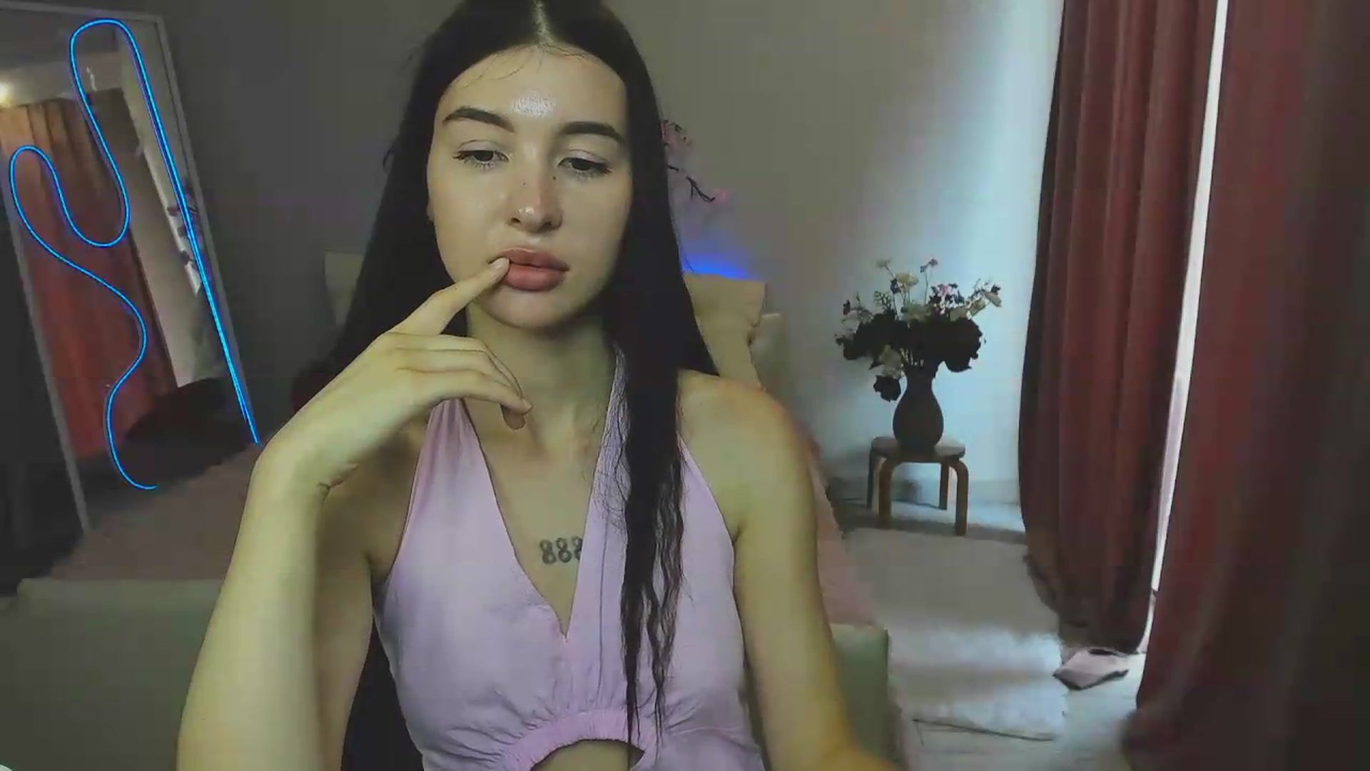 Gallery image thumbnail from GraceBennet's myfreecams stream on, 06/20/2026, 11:12 image 17 of 20