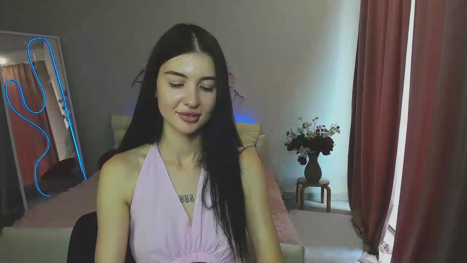 Gallery image thumbnail from GraceBennet's myfreecams stream on, 06/20/2026, 11:12 image 13 of 20
