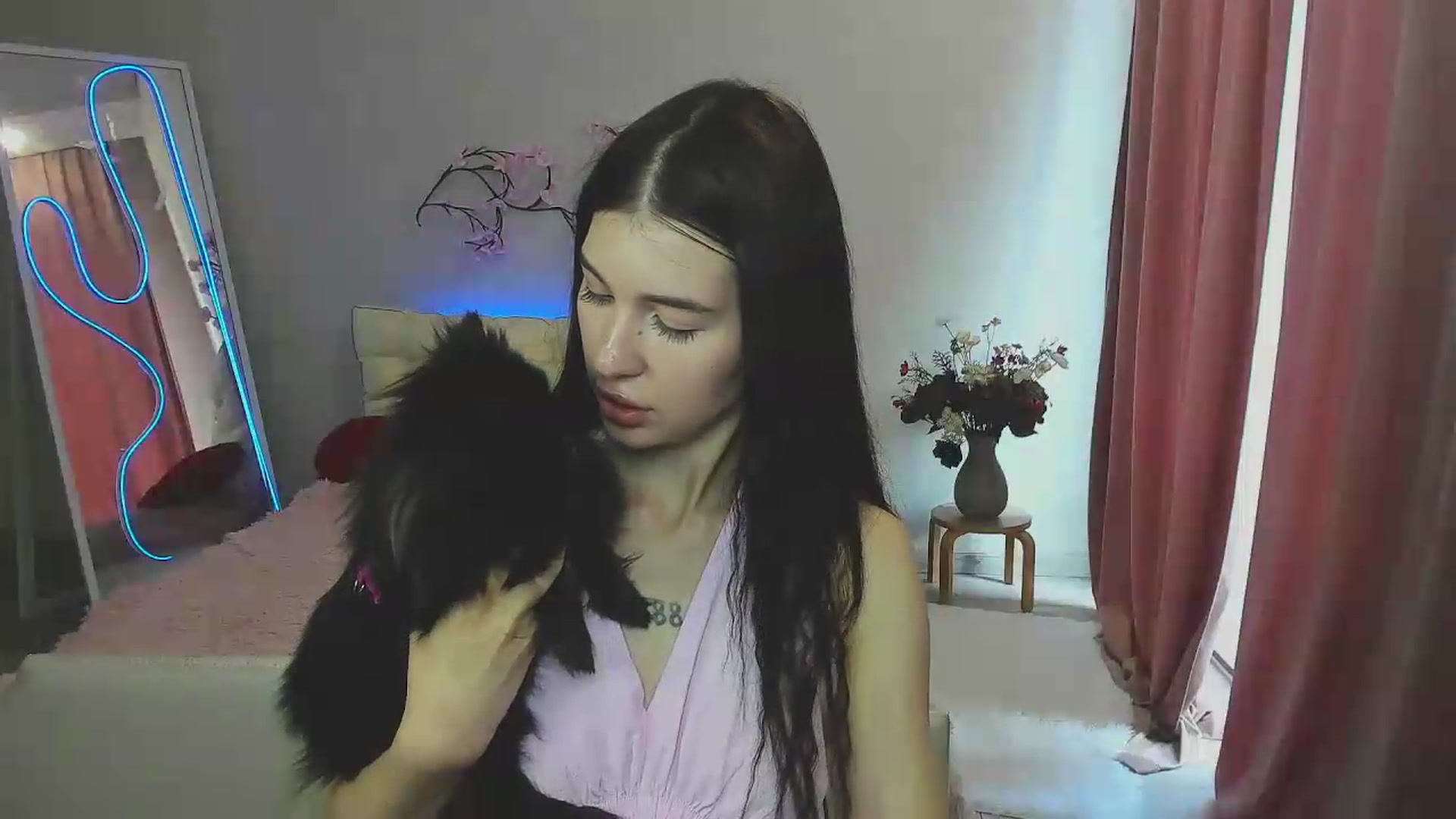 Gallery image thumbnail from GraceBennet's myfreecams stream on, 06/20/2026, 11:12 image 5 of 20