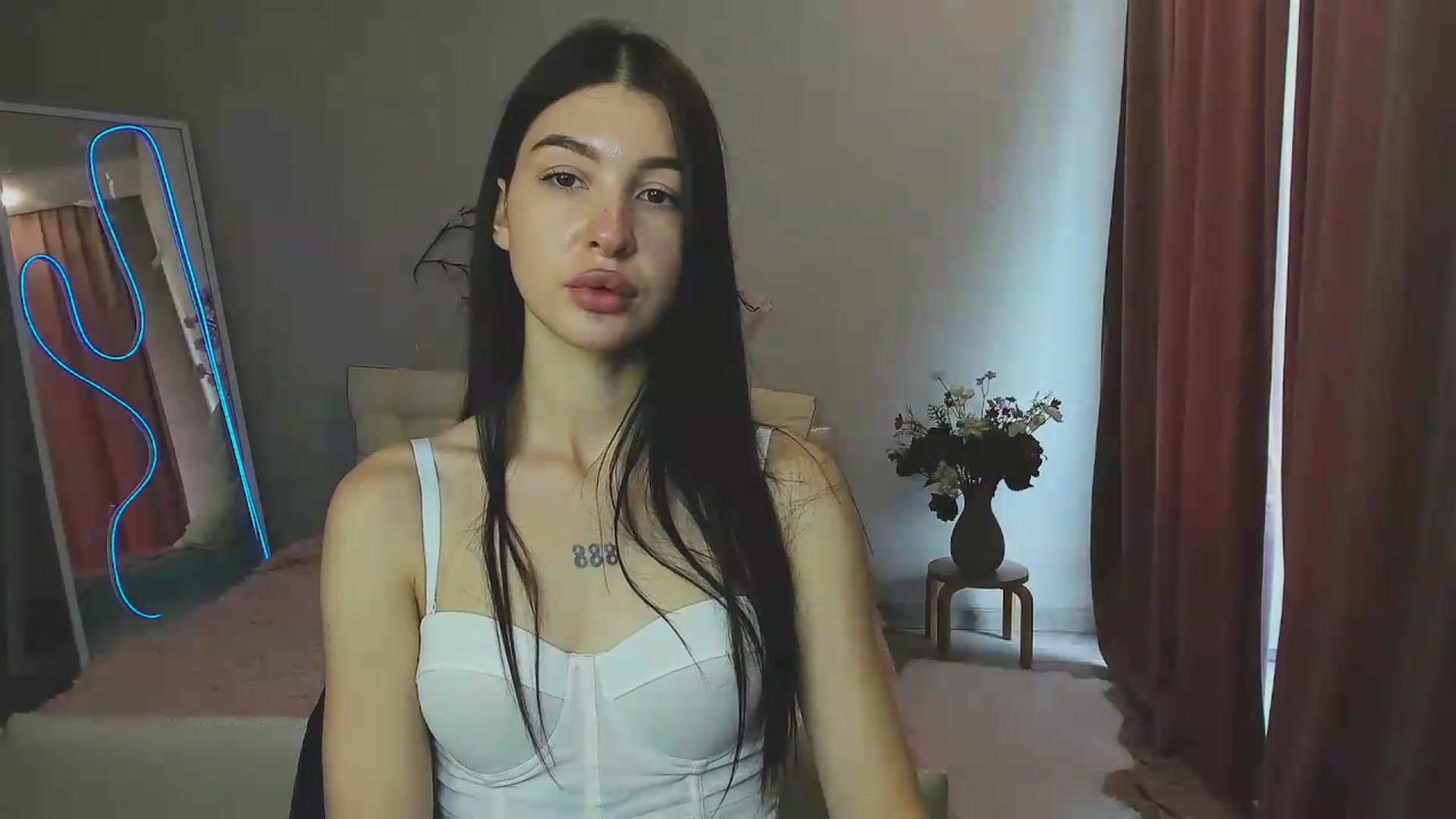 Gallery image thumbnail from GraceBennet's myfreecams stream on, 06/21/2026, 09:25 image 8 of 20