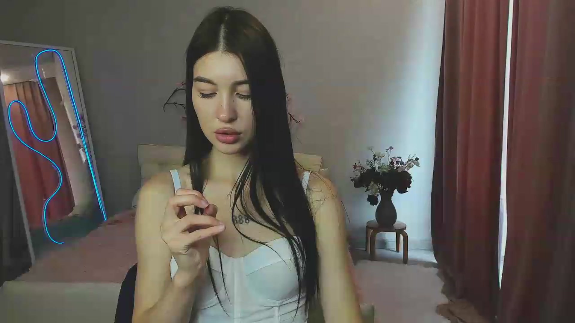 Gallery image thumbnail from GraceBennet's myfreecams stream on, 06/21/2026, 09:25 image 9 of 20