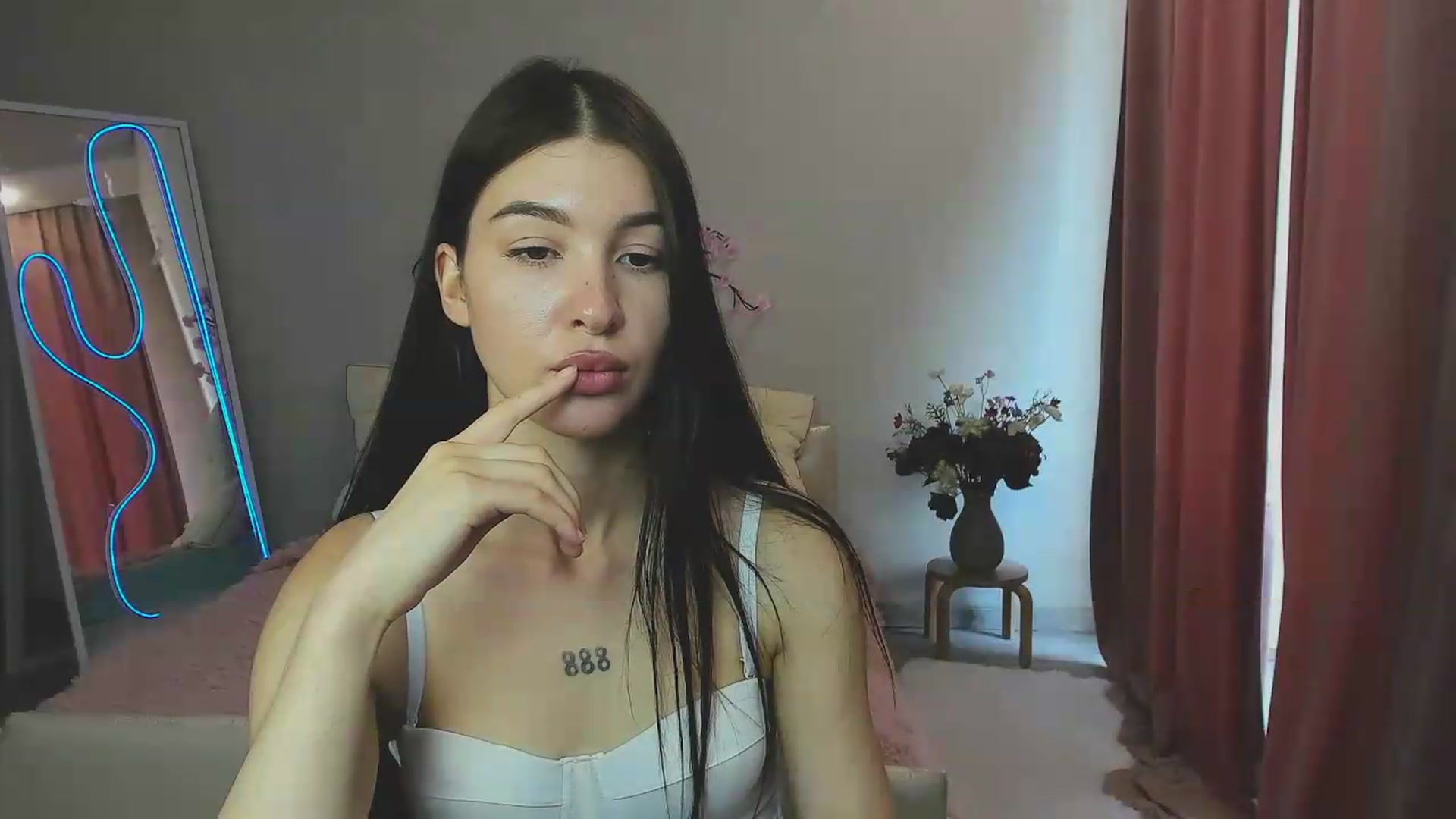Gallery image thumbnail from GraceBennet's myfreecams stream on, 06/21/2026, 09:25 image 18 of 20