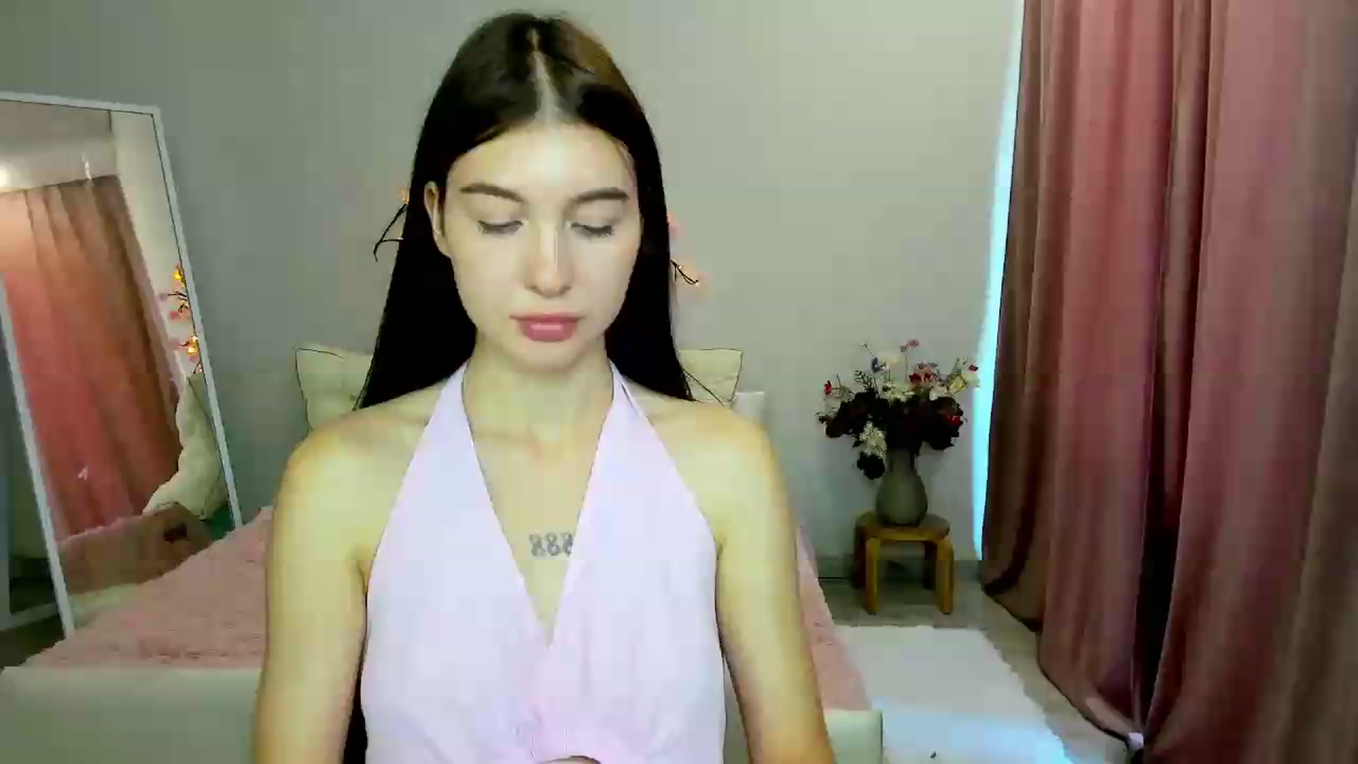 Gallery image thumbnail from GraceBennet's myfreecams stream on, 07/01/2026, 08:44 image 14 of 20