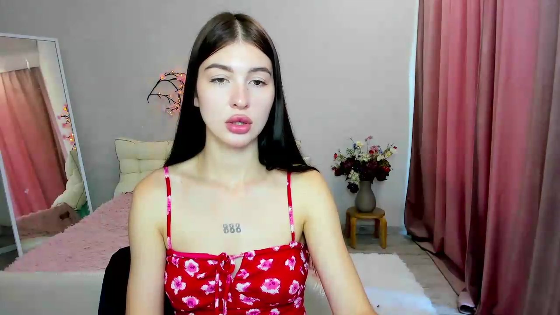 Gallery image thumbnail from GraceBennet's myfreecams stream on, 07/02/2026, 09:15 image 17 of 20