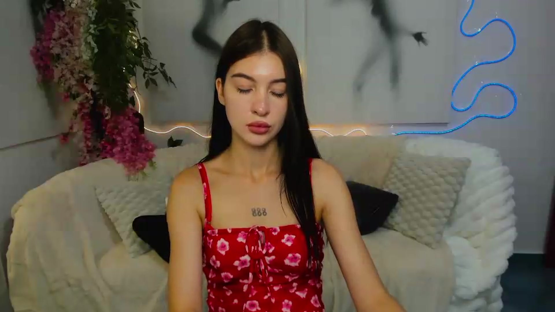 Gallery image thumbnail from GraceBennet's myfreecams stream on, 07/07/2026, 07:58 image 17 of 20
