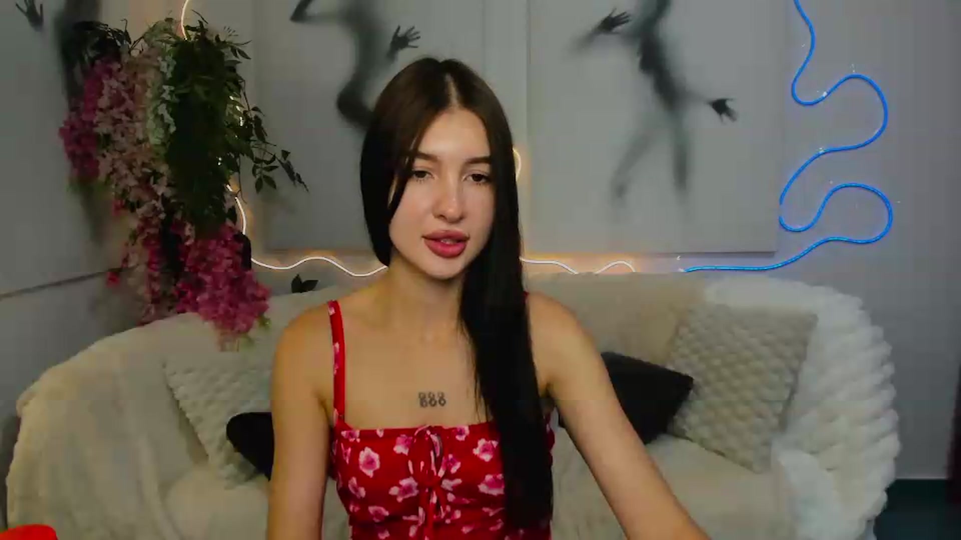 Gallery image thumbnail from GraceBennet's myfreecams stream on, 07/07/2026, 07:58 image 14 of 20